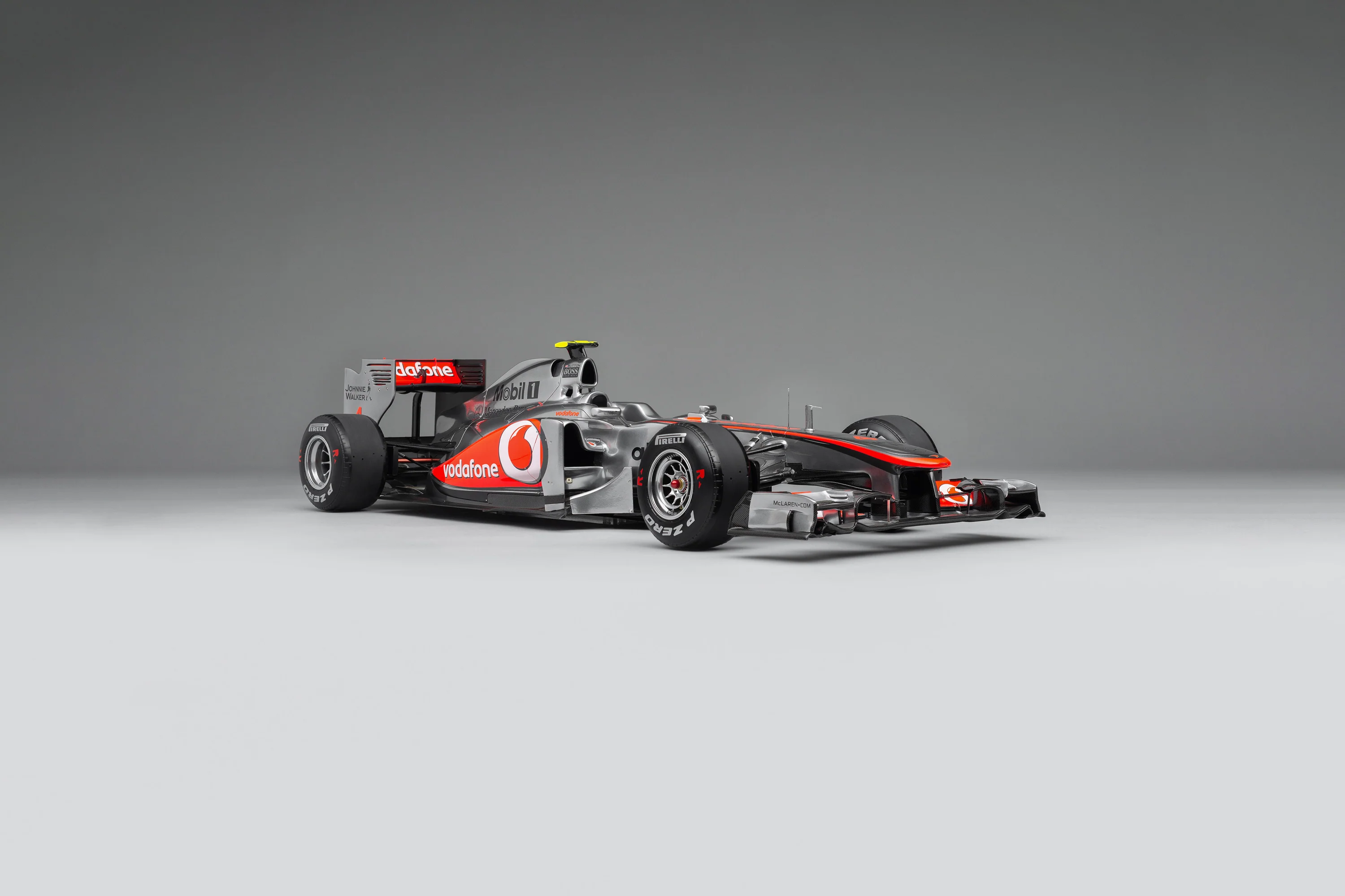 McLaren MP4-26 - 2011 Chinese Grand Prix - Button - Image 2