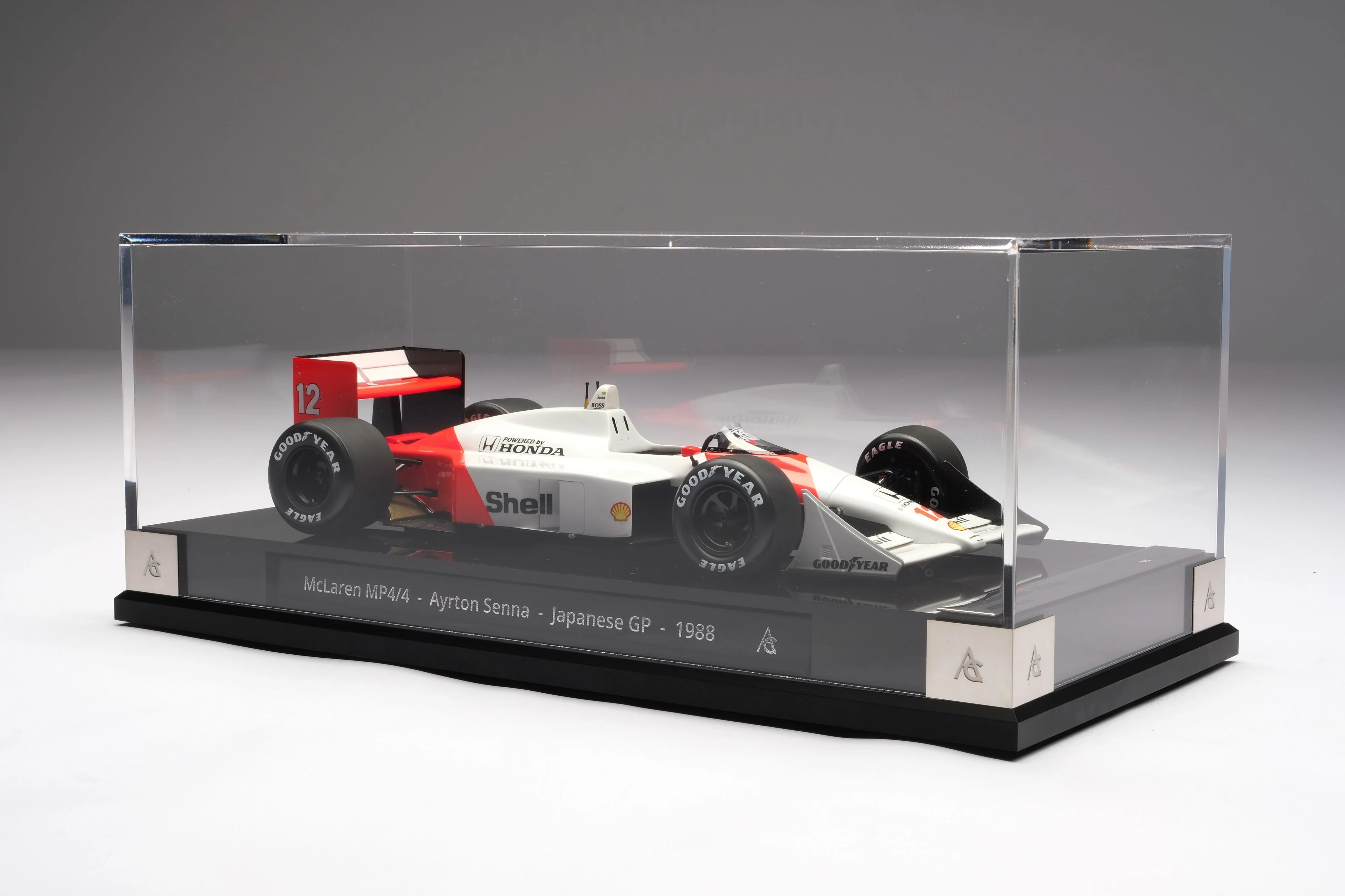 McLaren MP4/4 - Image 11