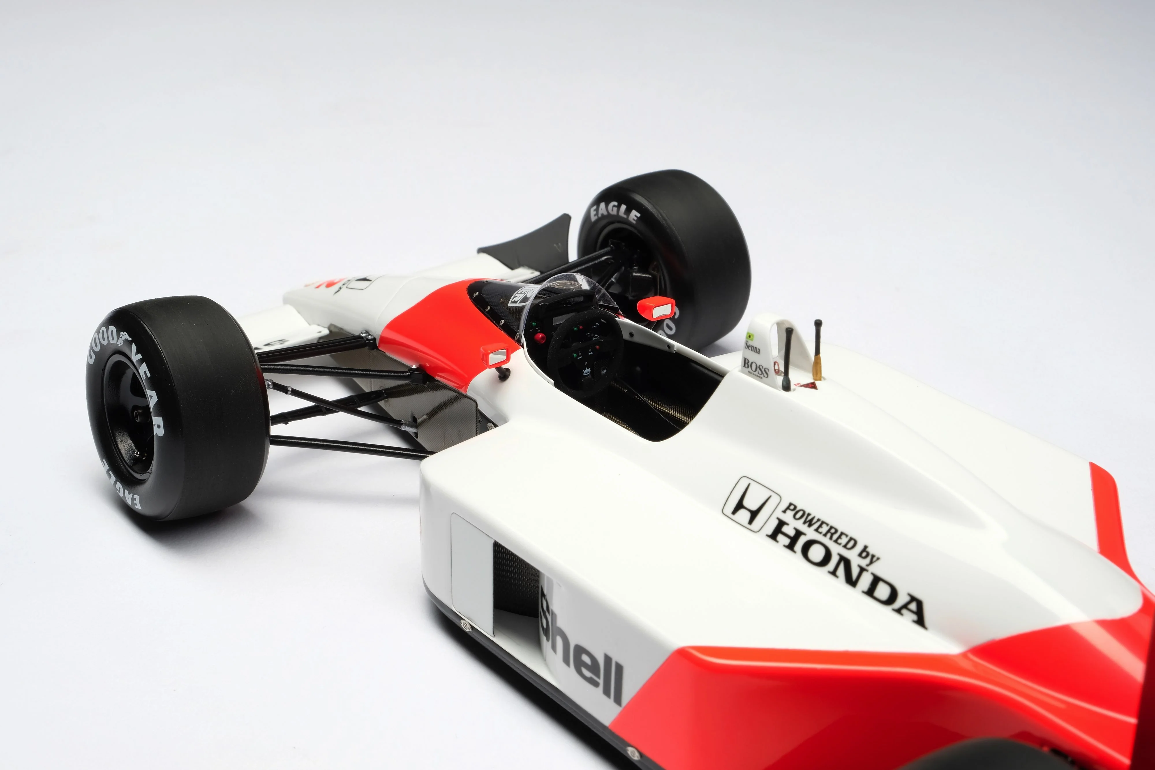 McLaren MP4/4 - Image 15