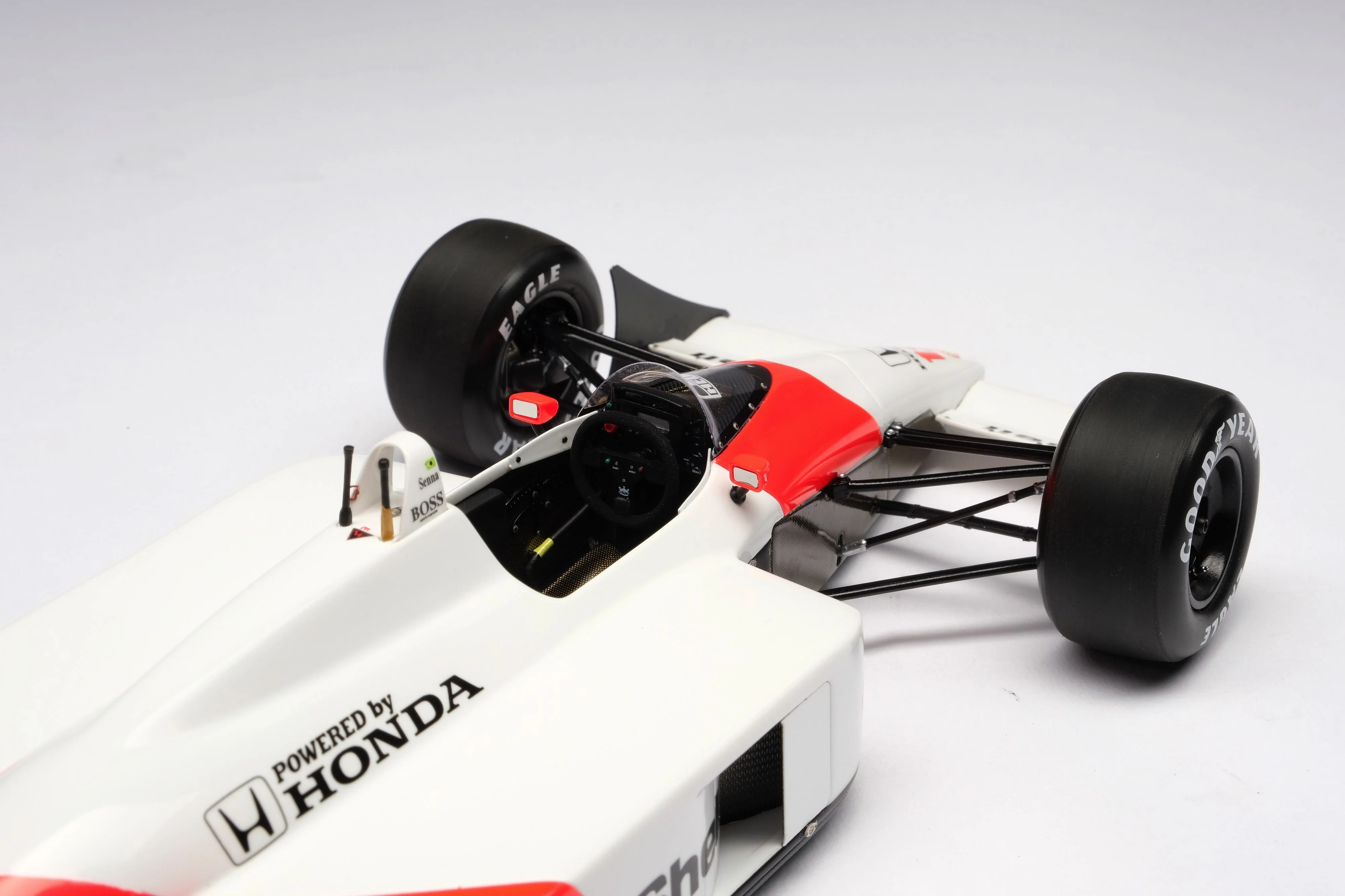 McLaren MP4/4 - Image 16