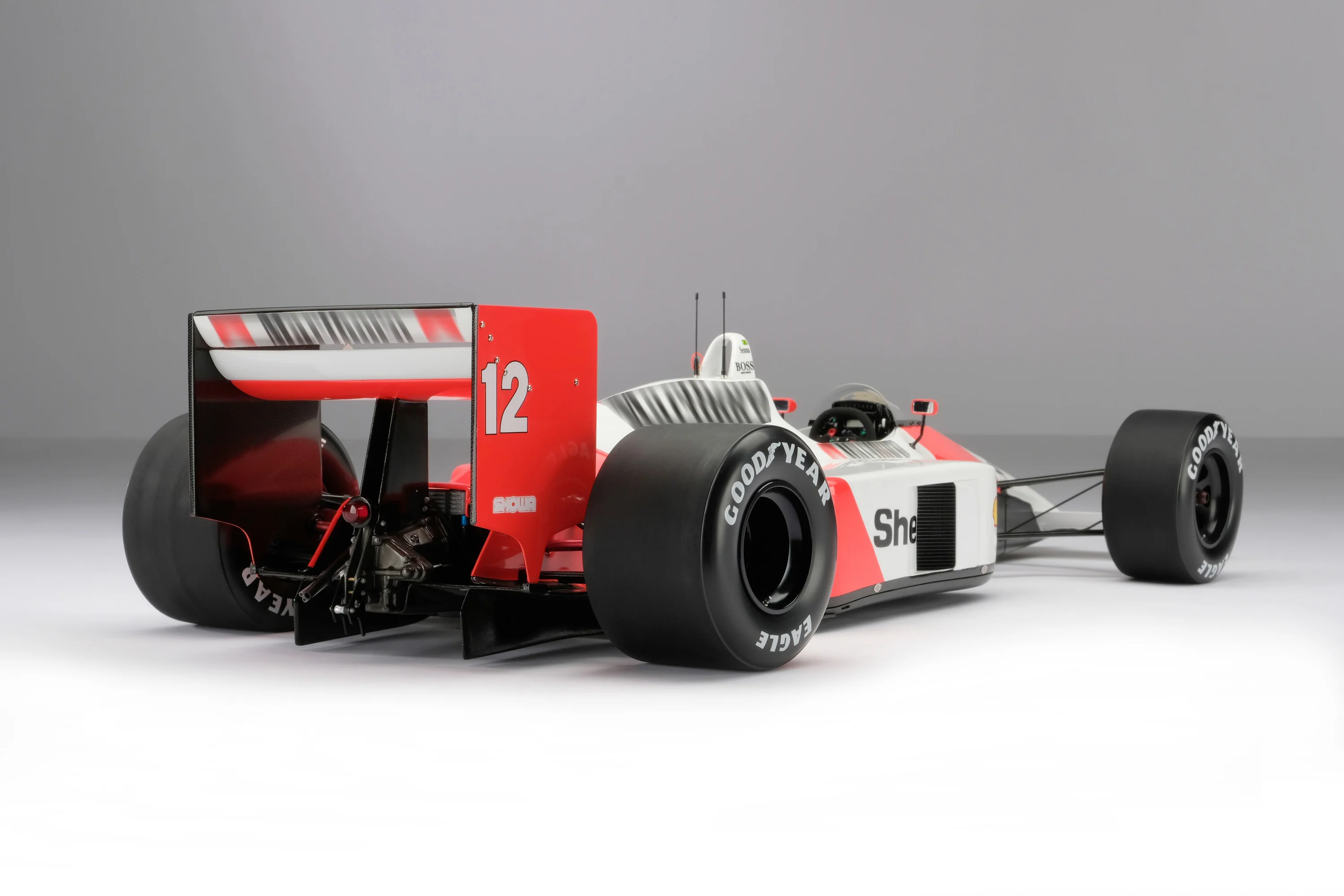 McLaren MP4/4 - 1988 Japanese Grand Prix - Image 16