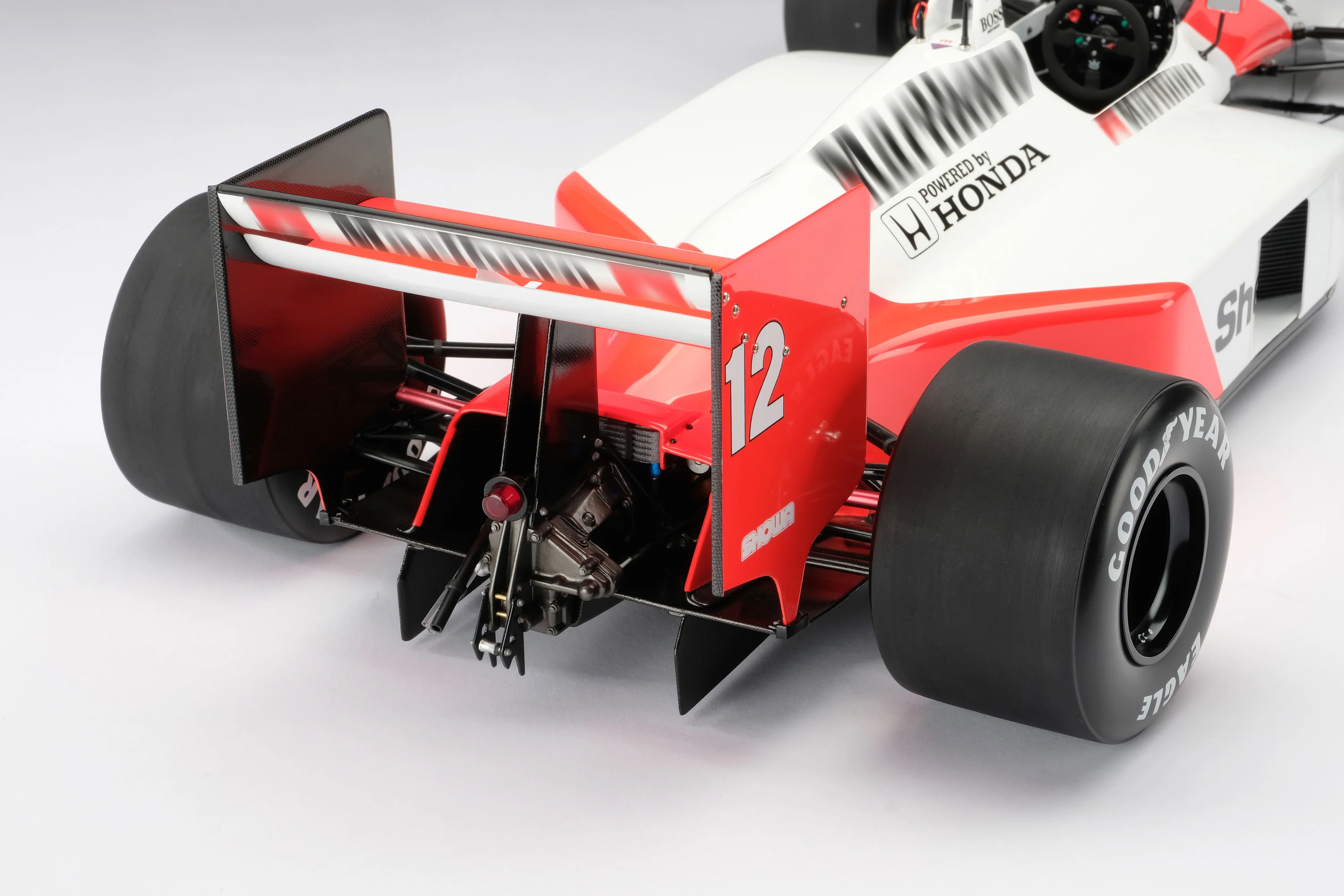 McLaren MP4/4 - 1988 Japanese Grand Prix - Image 17