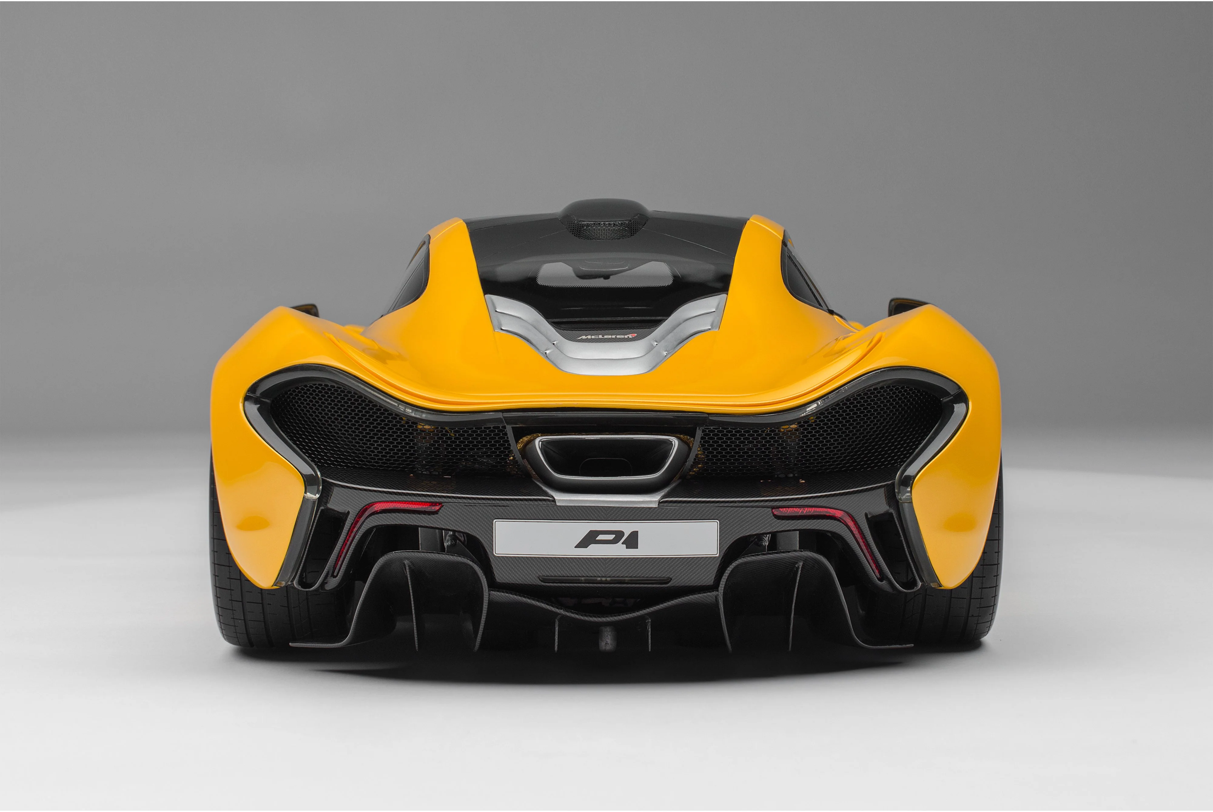 McLaren P1 (2012) - Image 11