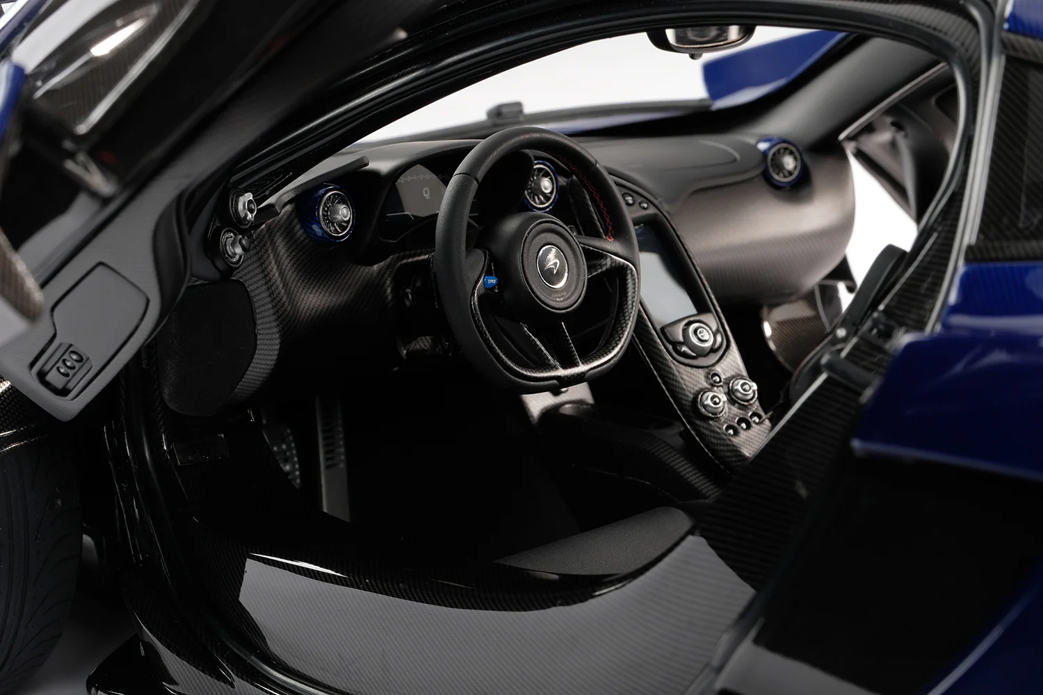 McLaren P1 (2012) - Image 23