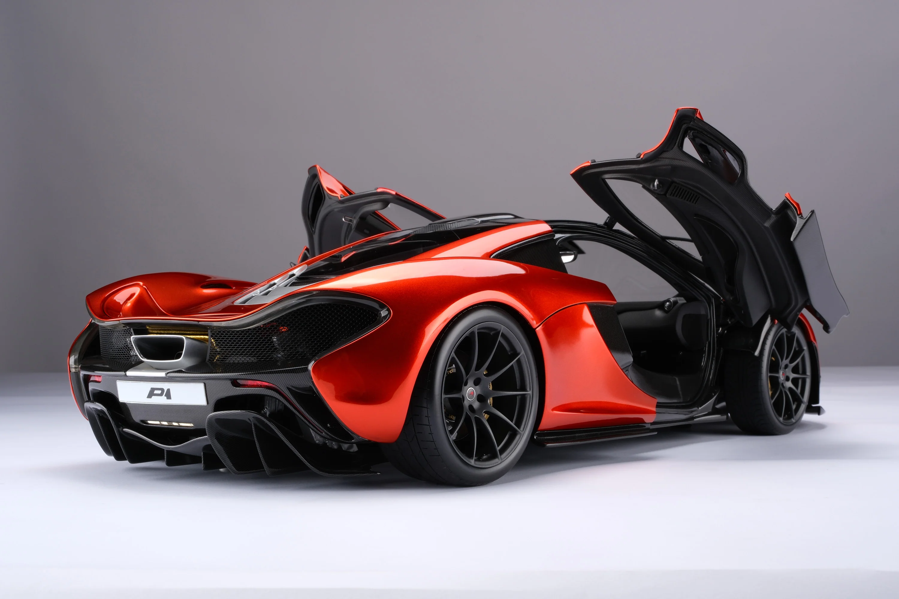 McLaren P1 (2012) - Image 31