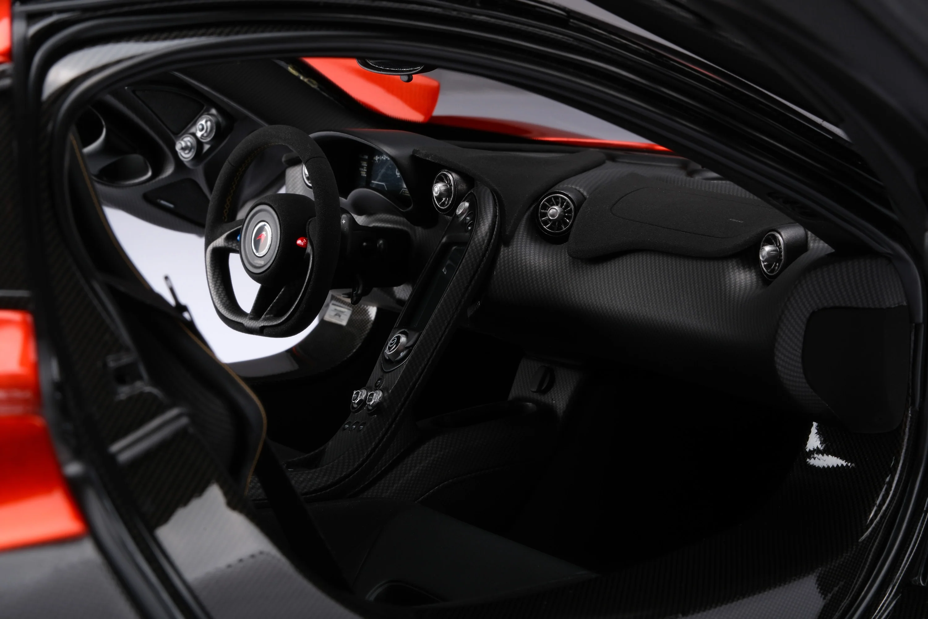 McLaren P1 (2012) - Image 33