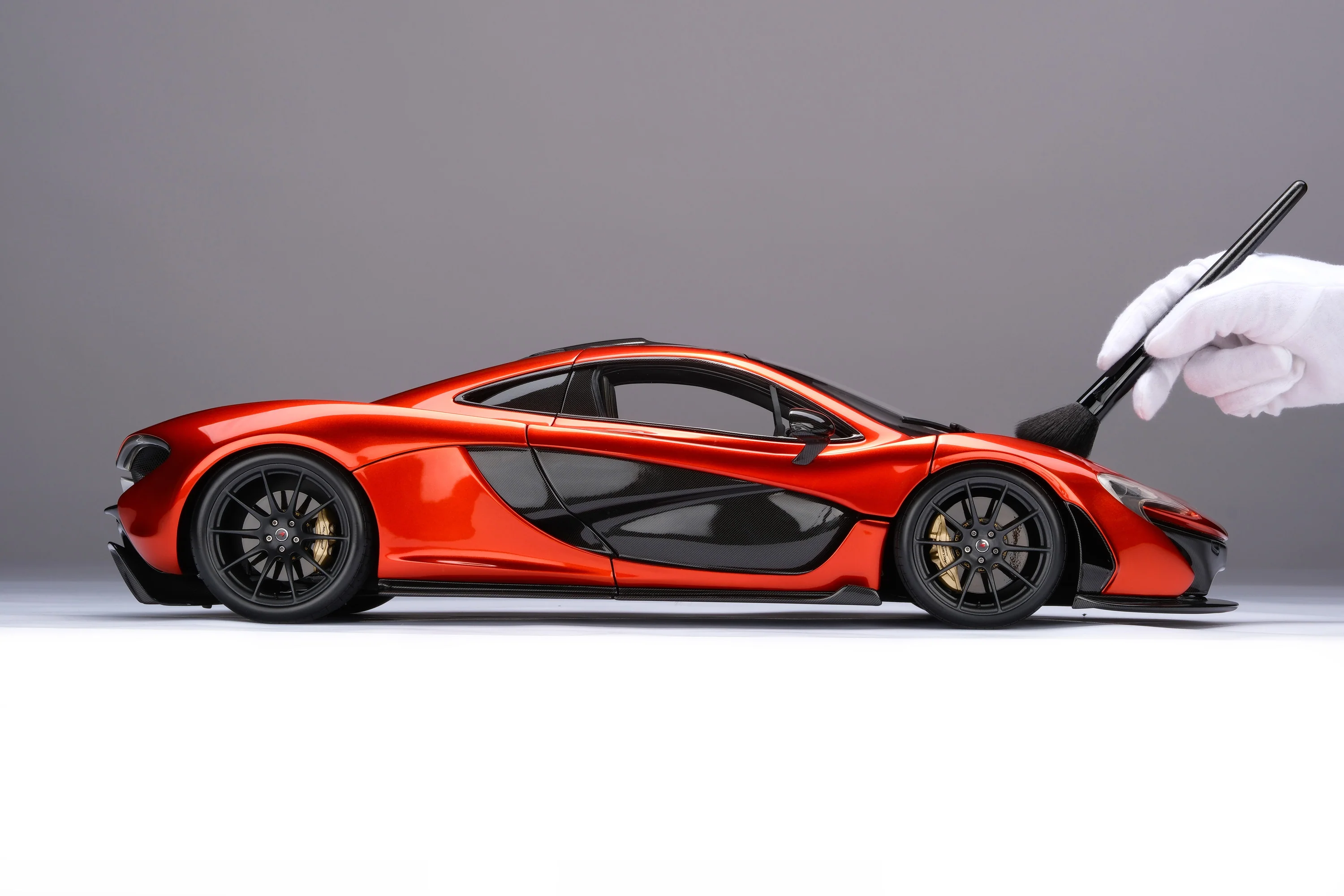 McLaren P1 (2012) - Image 4