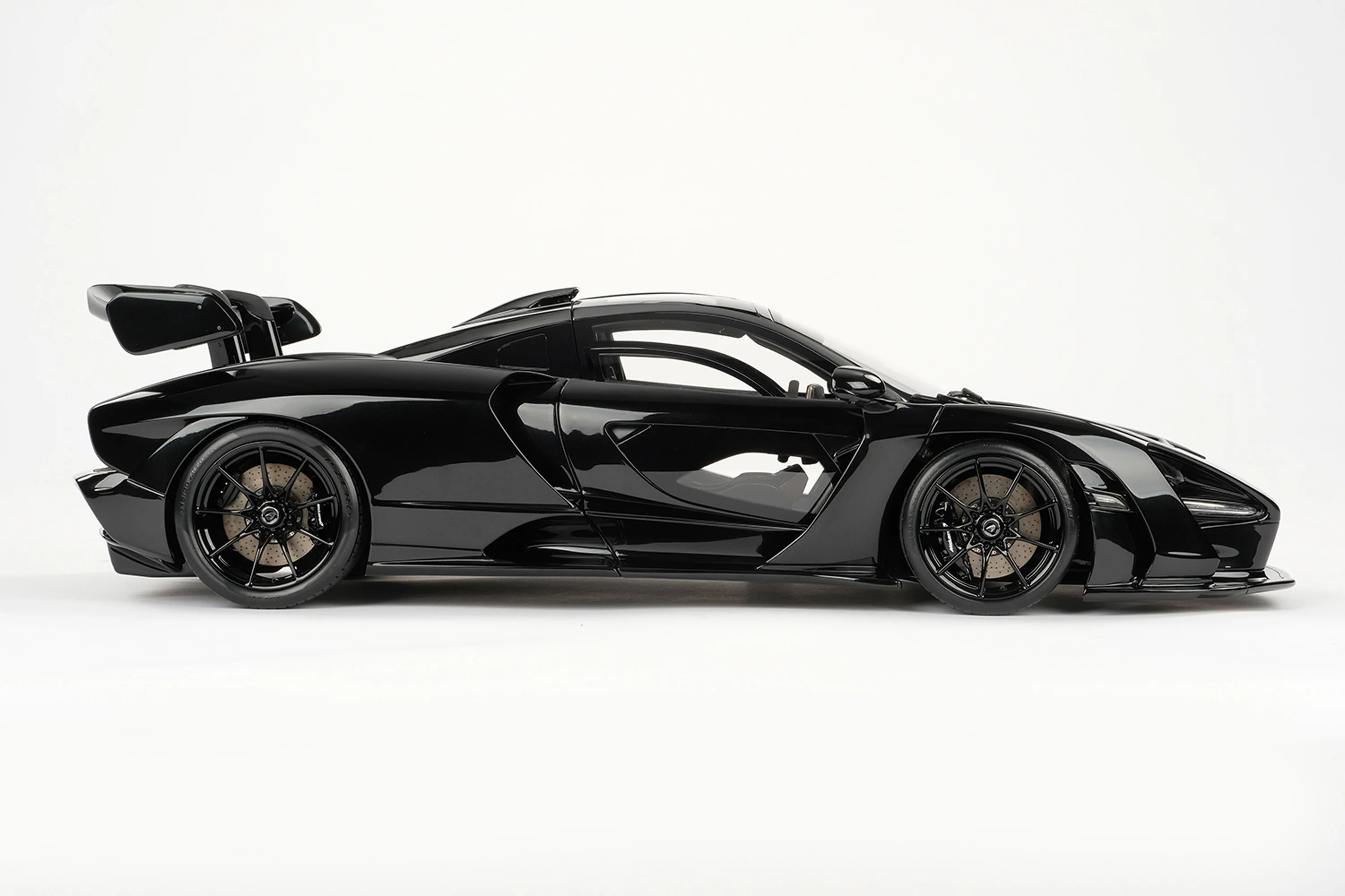McLaren Senna - Tailor Made - Image 16