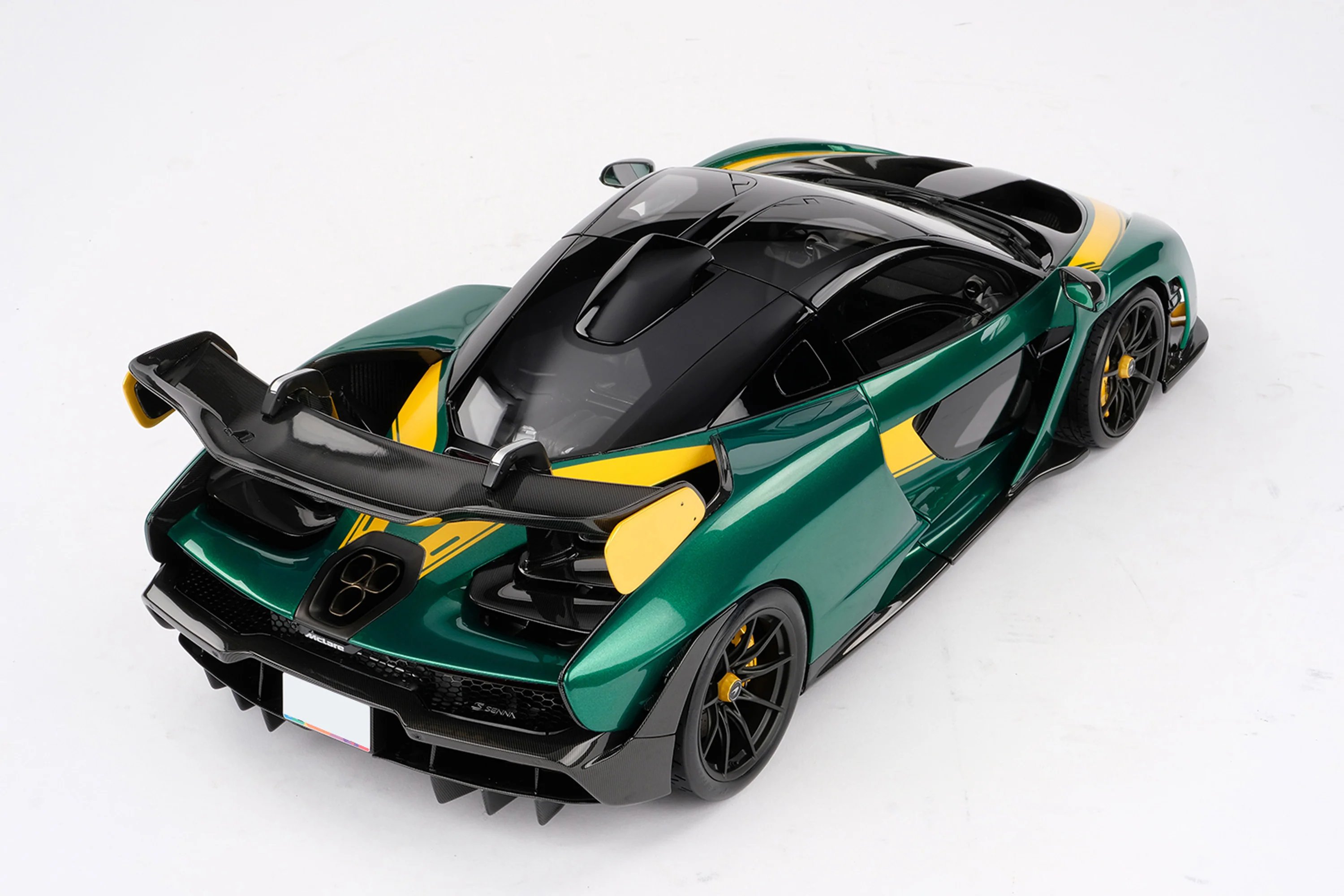 McLaren Senna - Tailor Made - Image 36