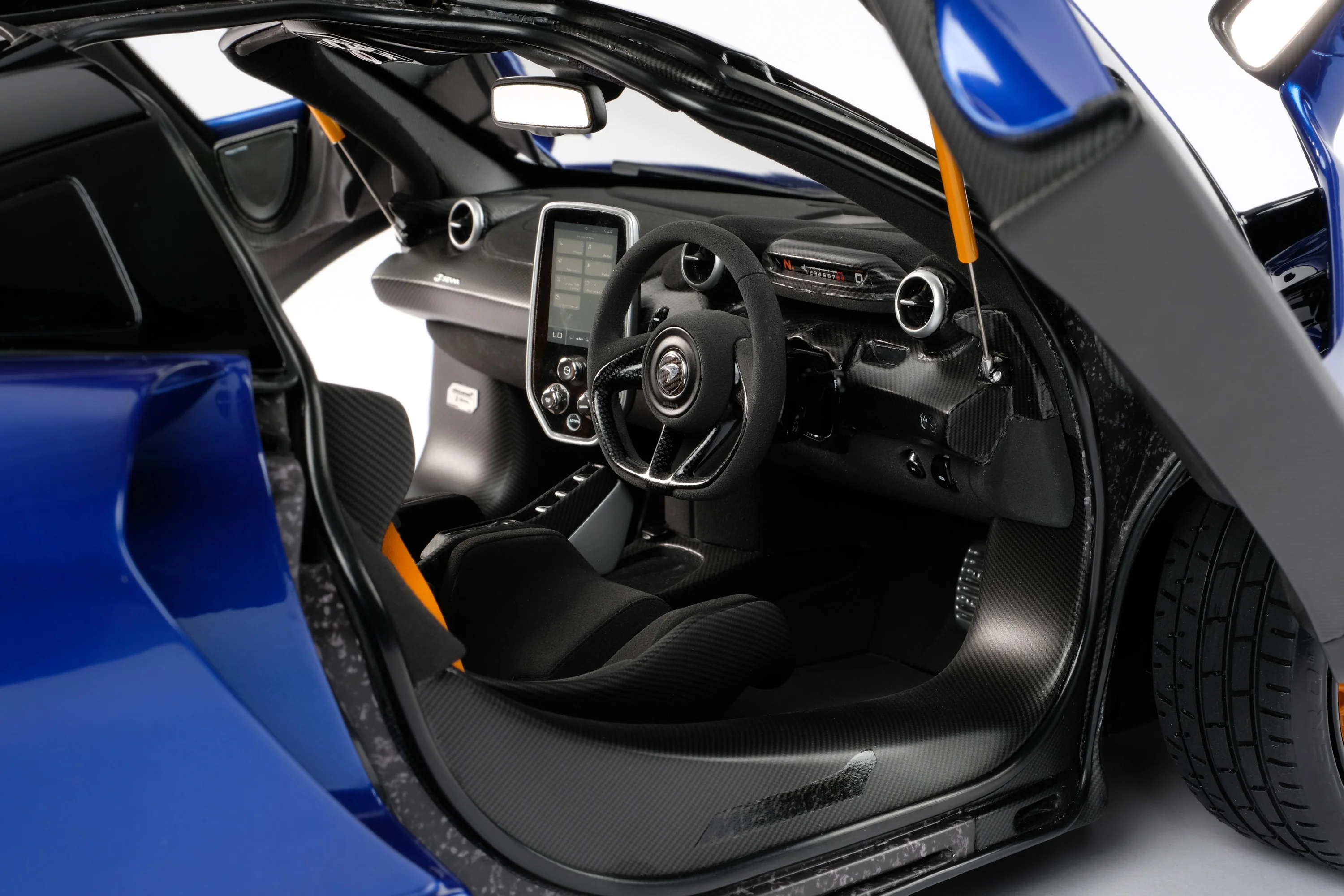McLaren Senna - Tailor Made - Image 40