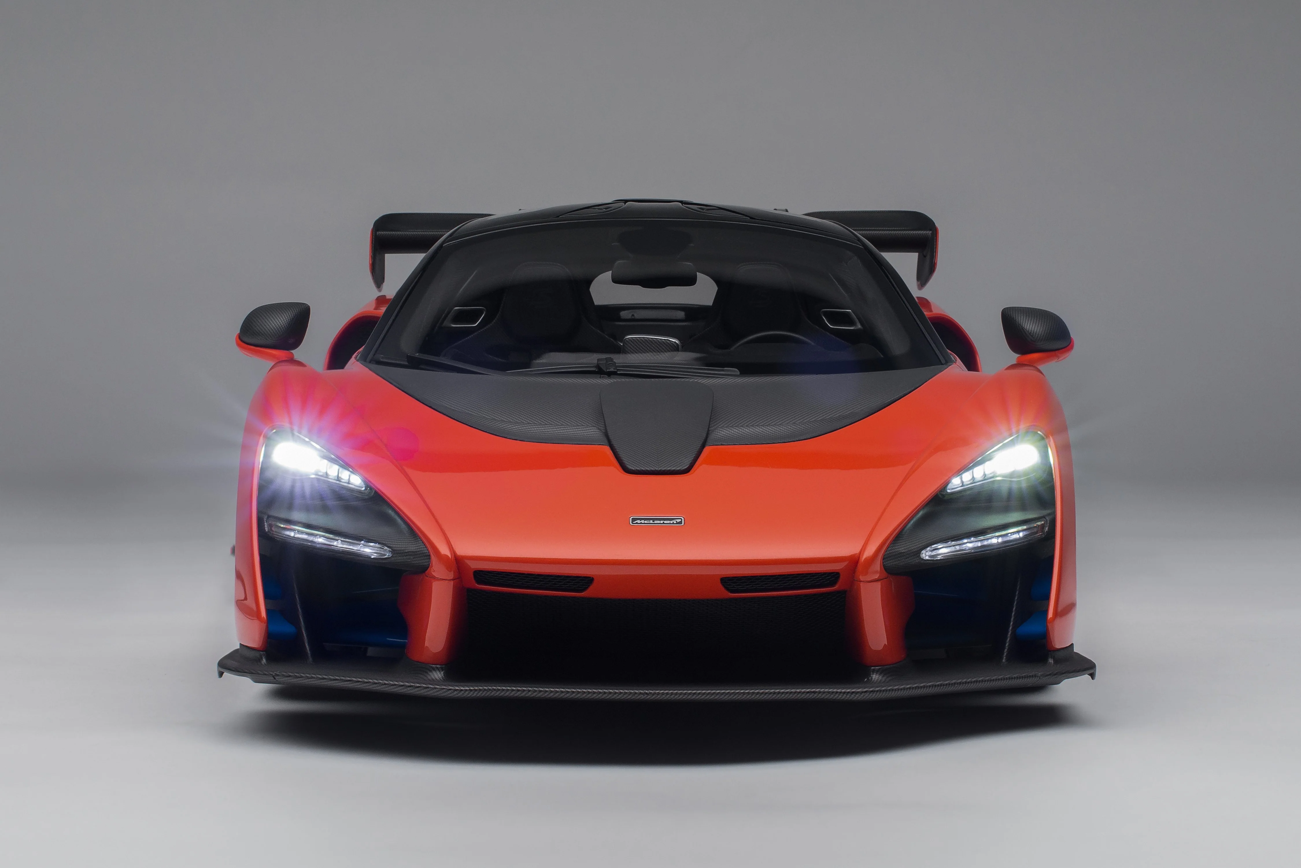 McLaren Senna (2018) with Lighting and Electric Doors - Image 7