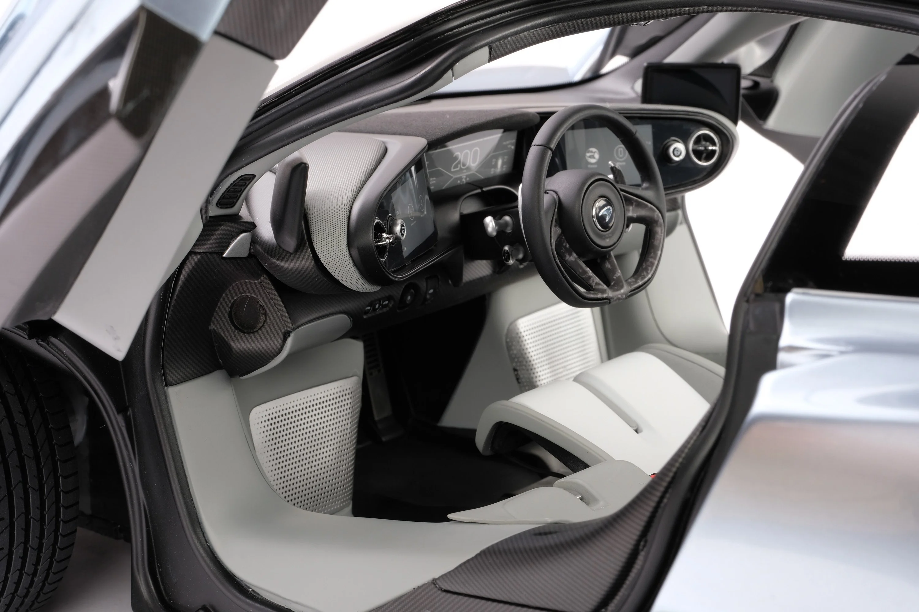 McLaren Speedtail (2020) - Image 8