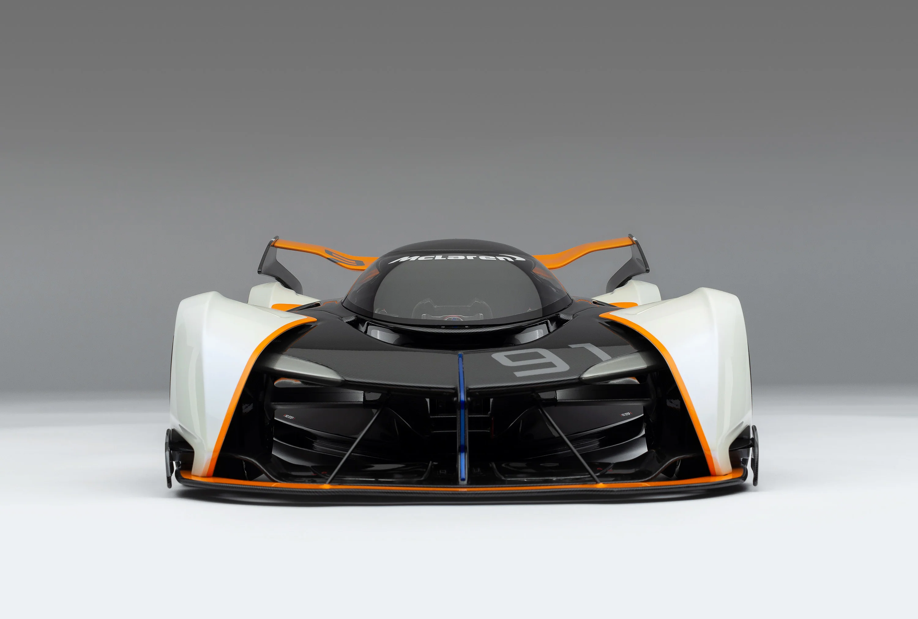 McLaren Ultimate Vision Gran Turismo (2017) - Signed Edition - Image 15