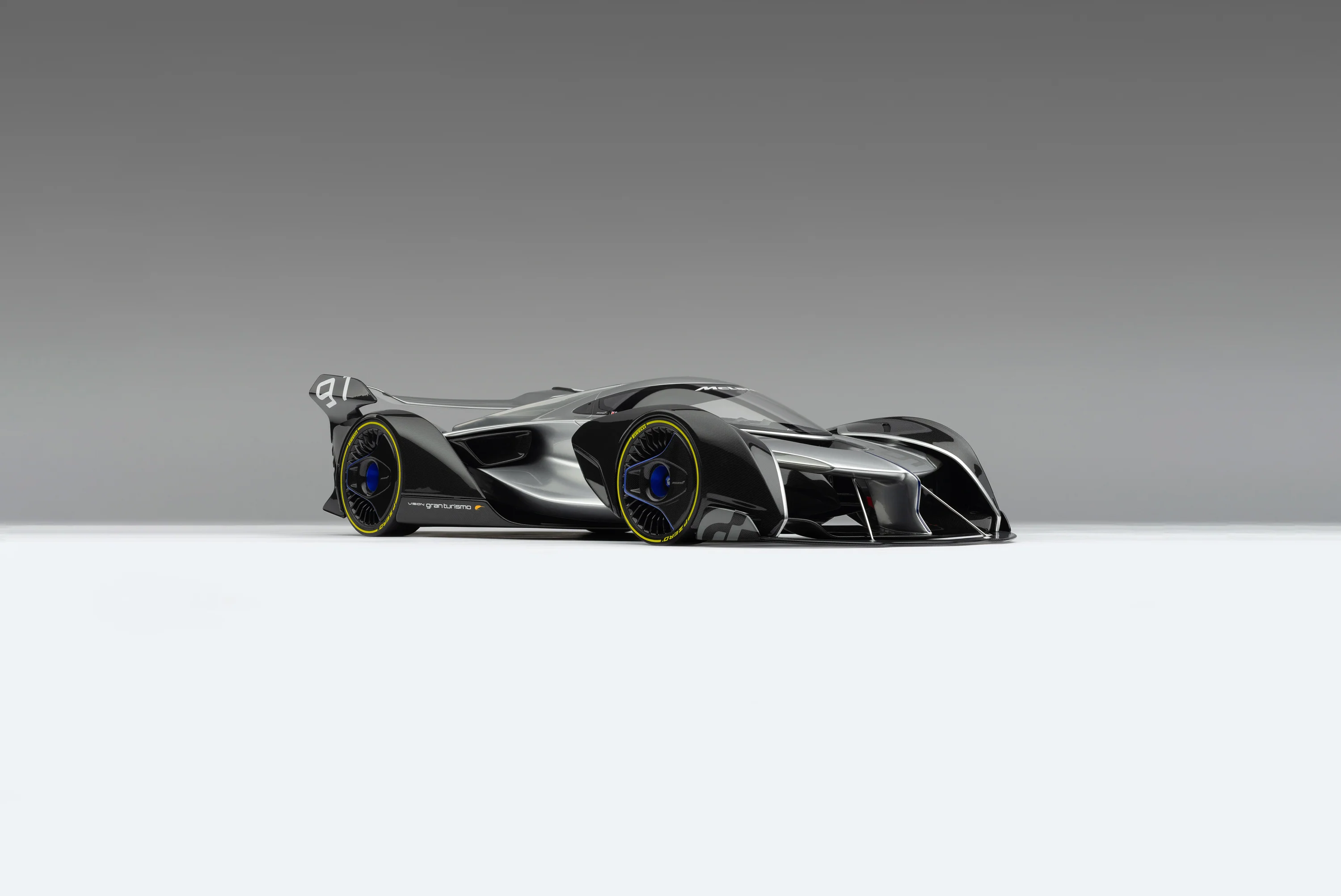 McLaren Ultimate Vision Gran Turismo (2017) - Signed Edition - Image 26