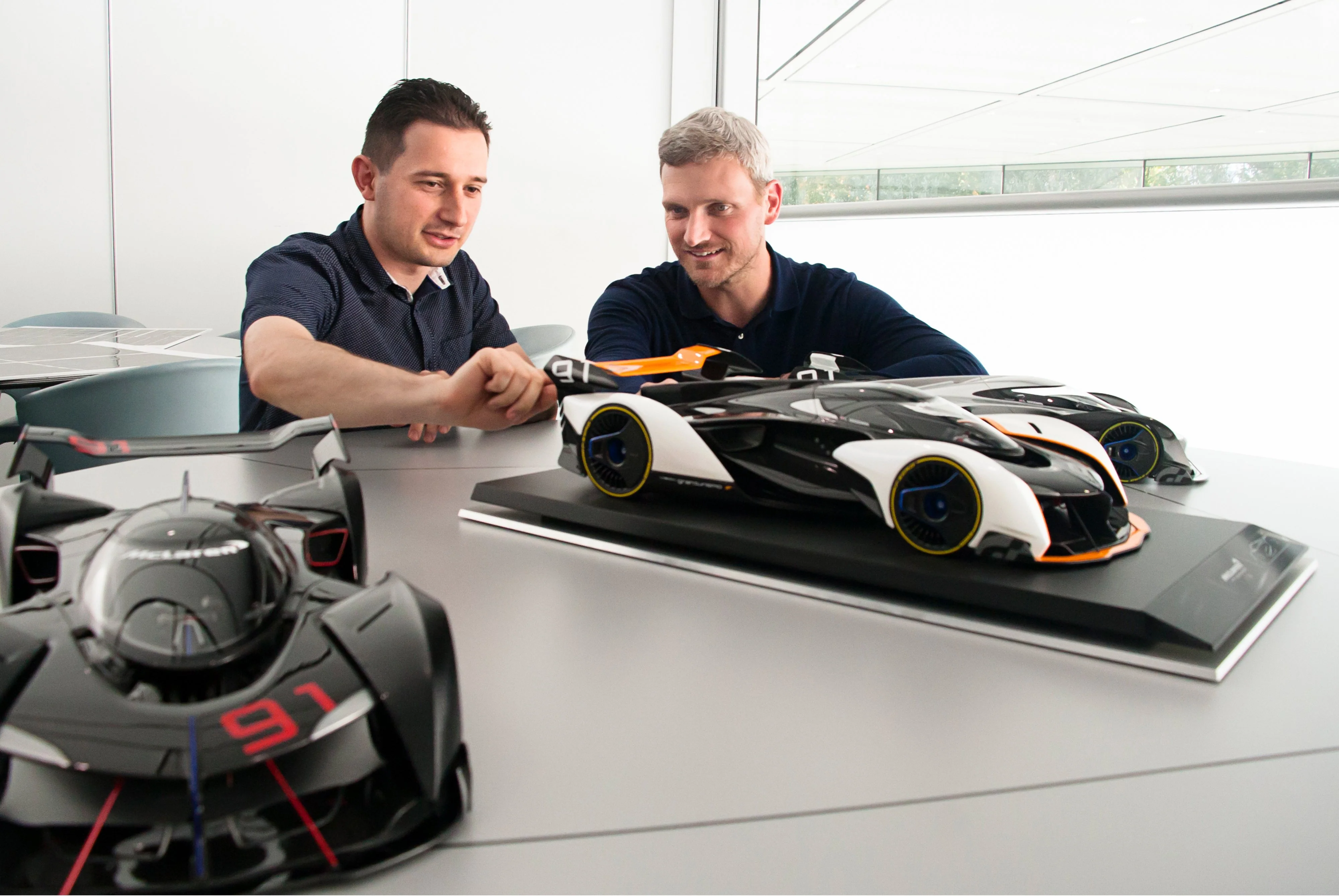 McLaren Ultimate Vision Gran Turismo (2017) - Signed Edition - Image 5