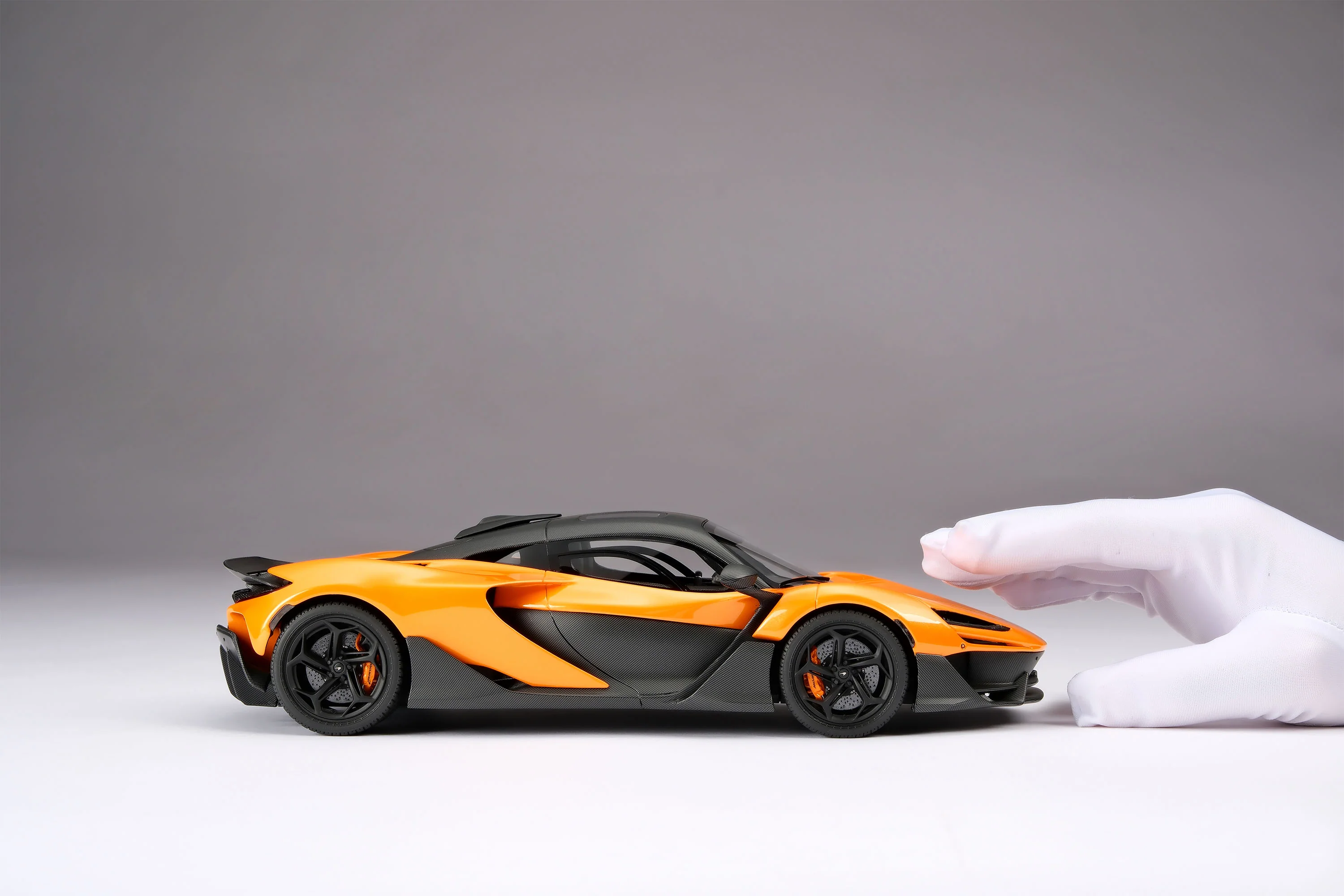 McLaren W1 - Image 23