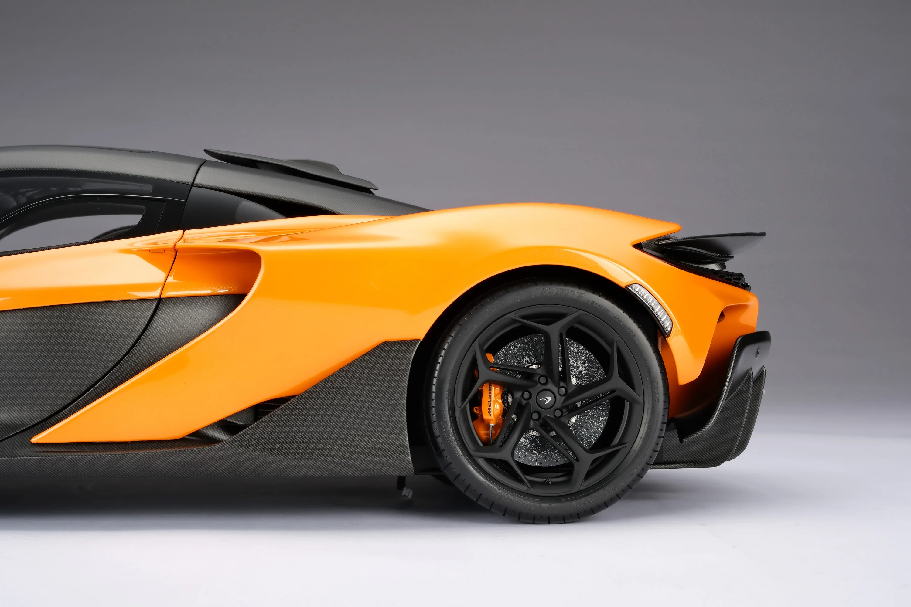 McLaren W1 - Image 11