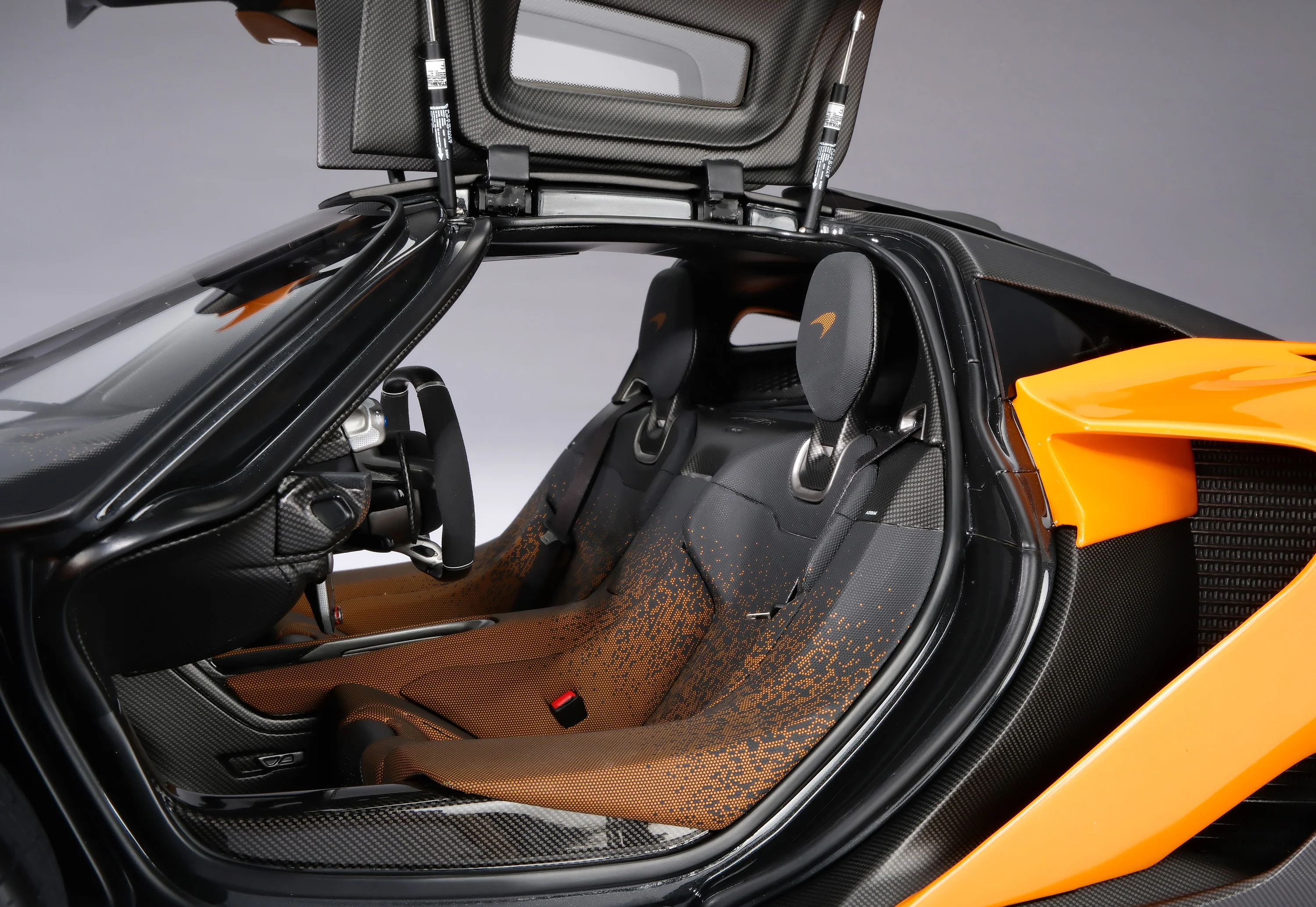 McLaren W1 - Image 12