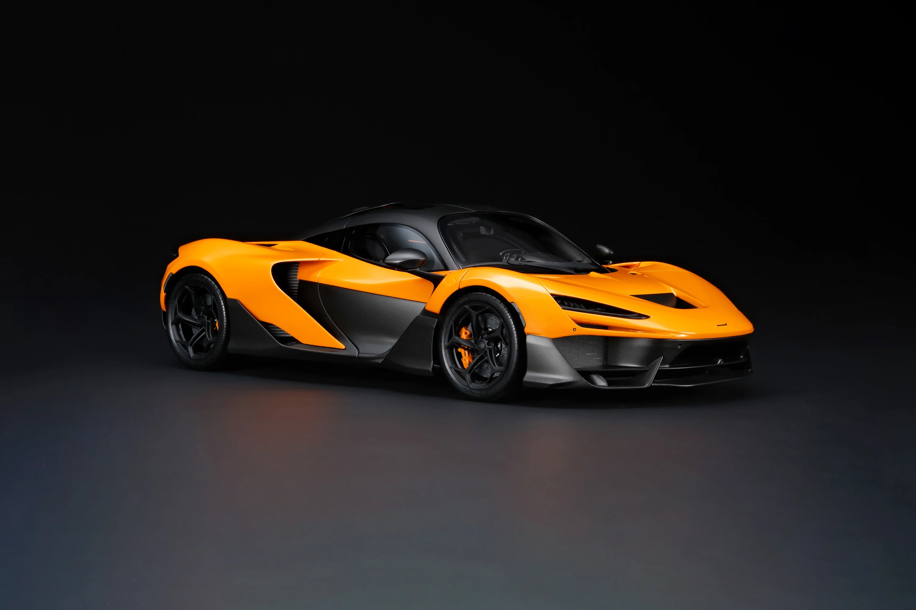 McLaren W1 - Image 2