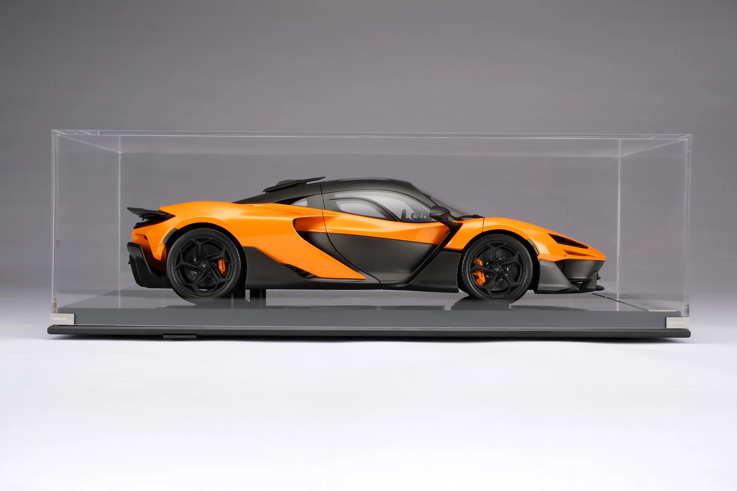 McLaren W1 - Image 24
