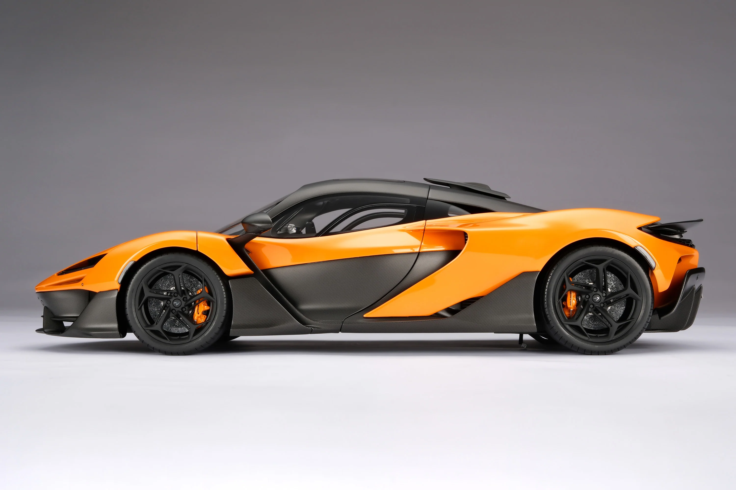 McLaren W1 - Image 9