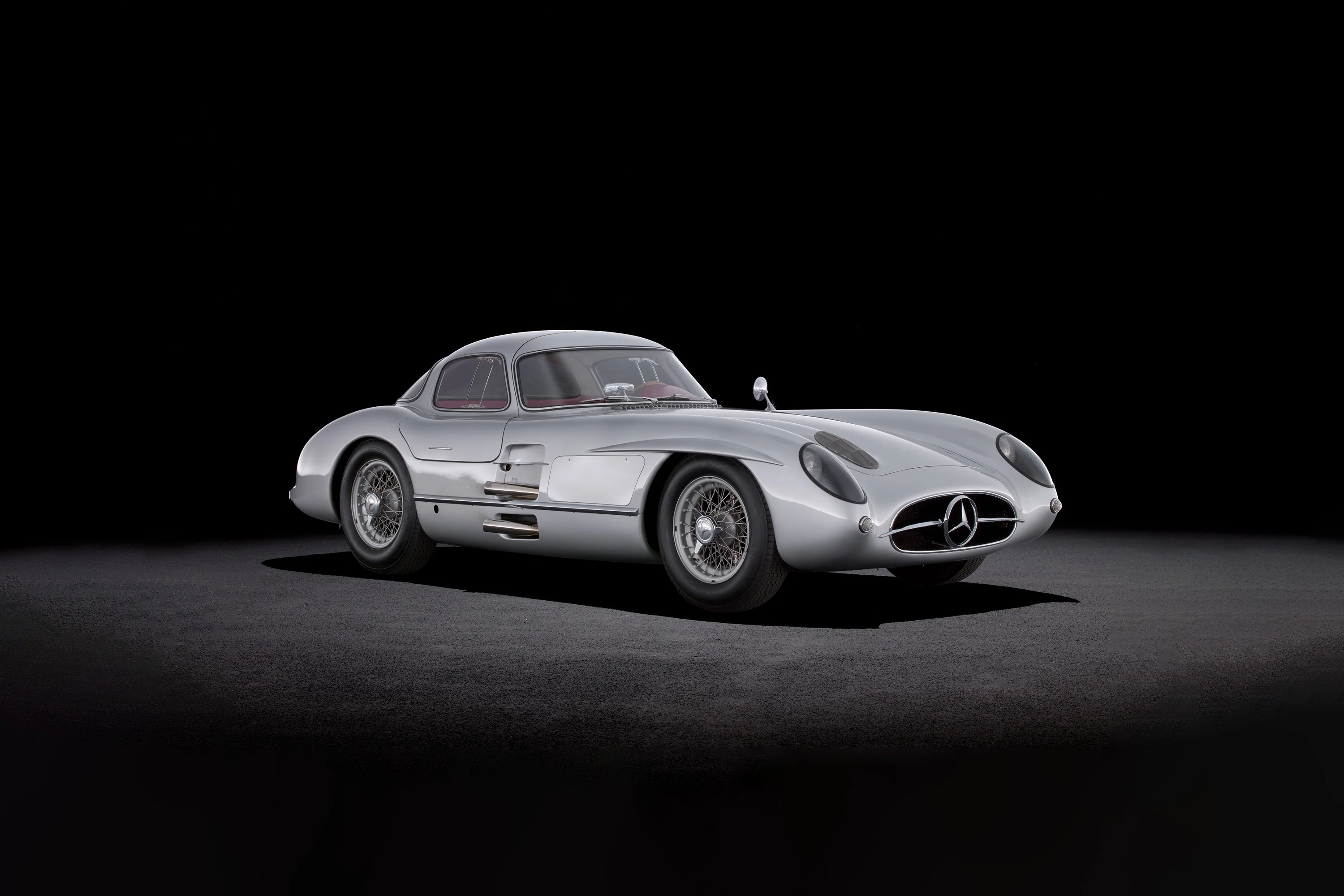 Mercedes-Benz 300 SLR Uhlenhaut Coupe - Image 2