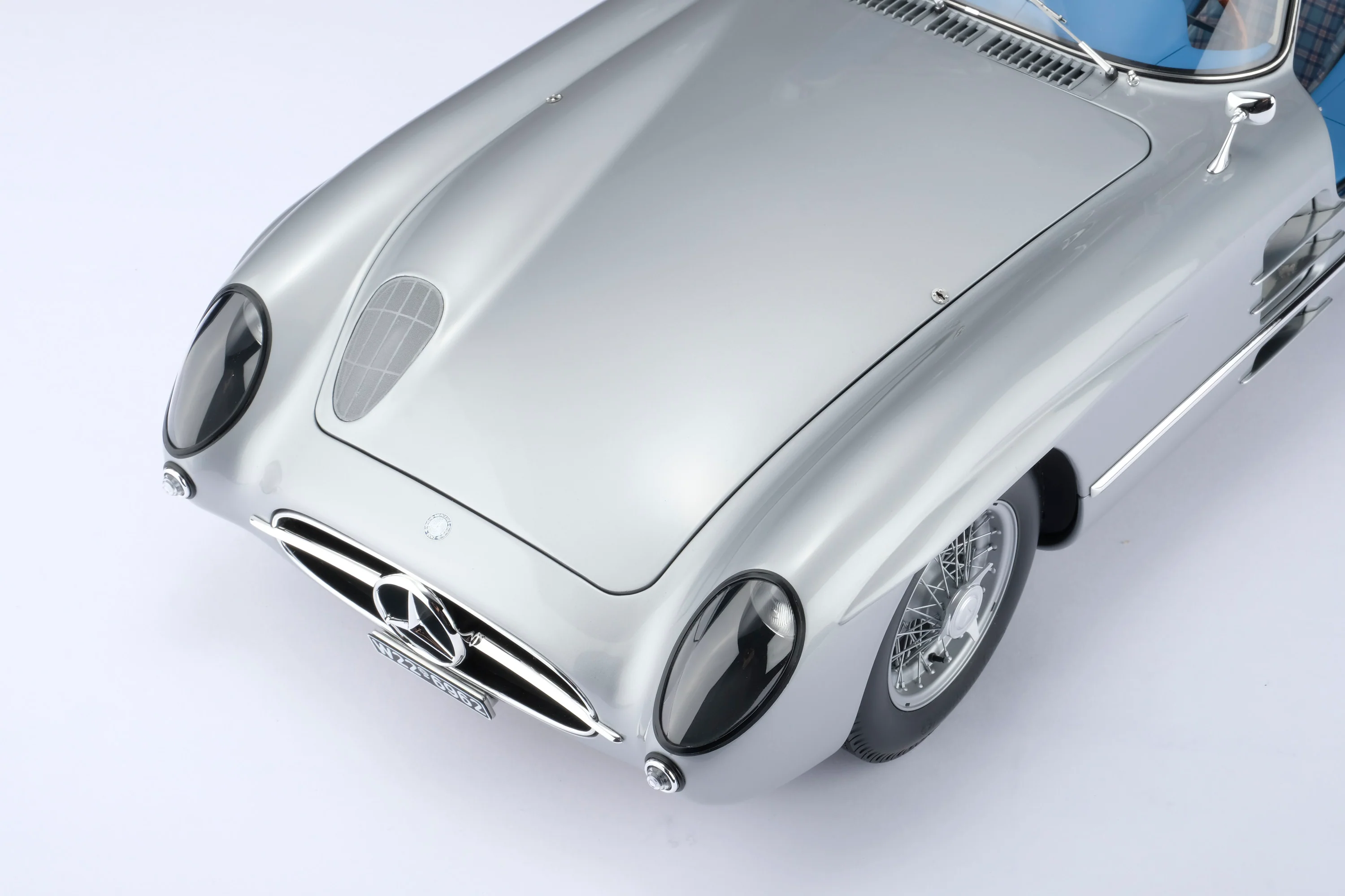 Mercedes-Benz 300 SLR Uhlenhaut Coupe (1955) - Image 8