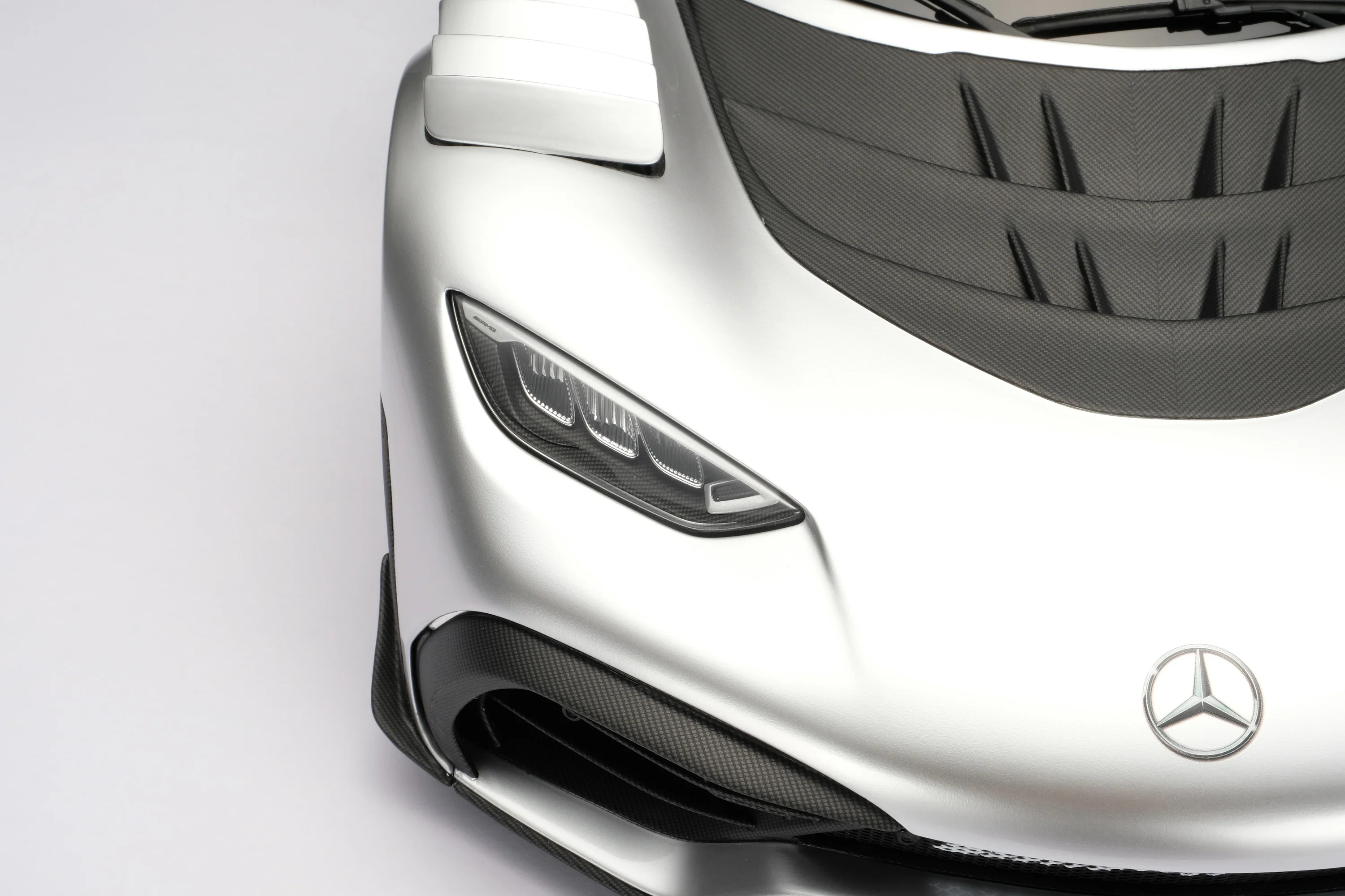 Mercedes-AMG ONE (2022) - Image 11