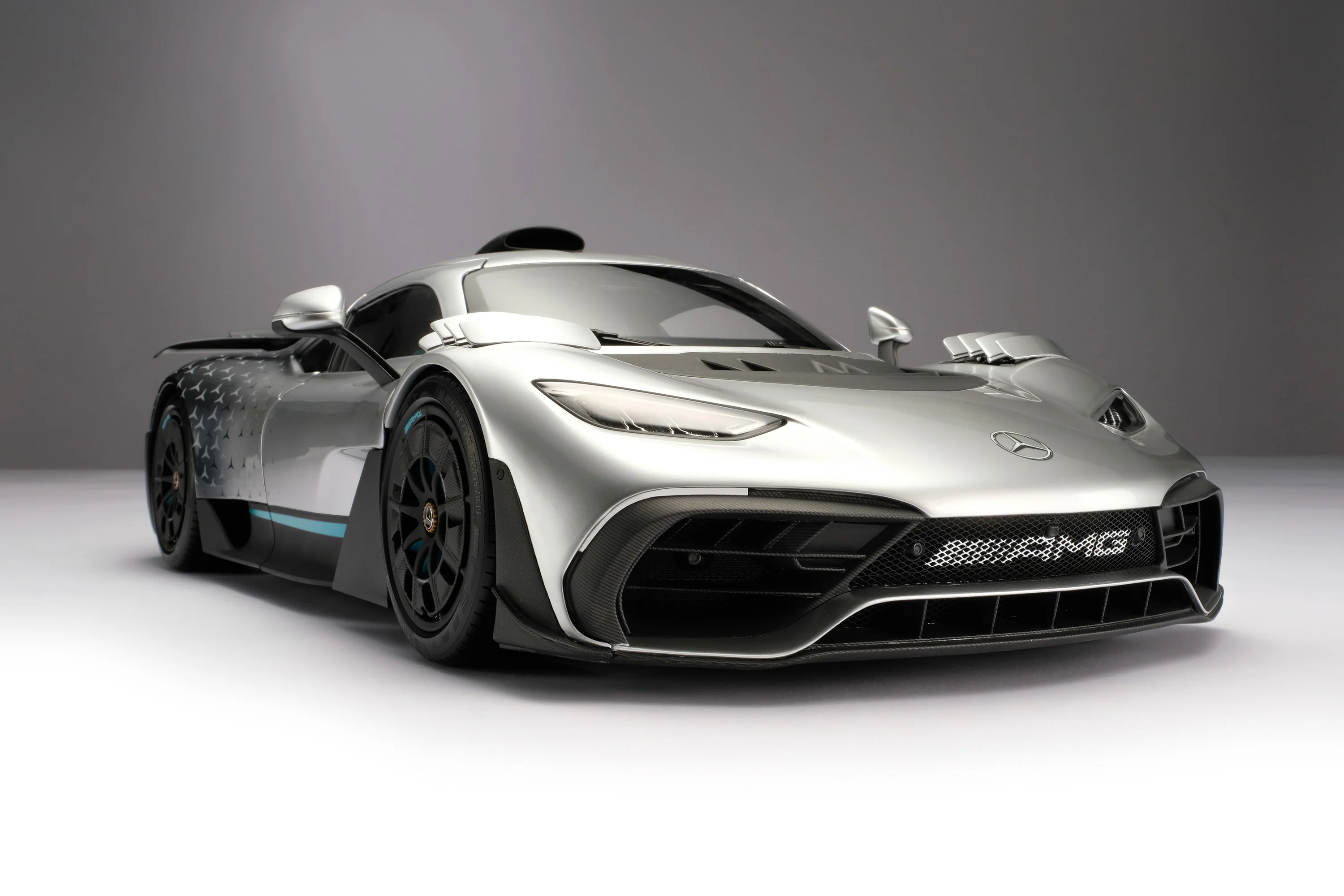 Mercedes-AMG ONE (2022) - Image 6