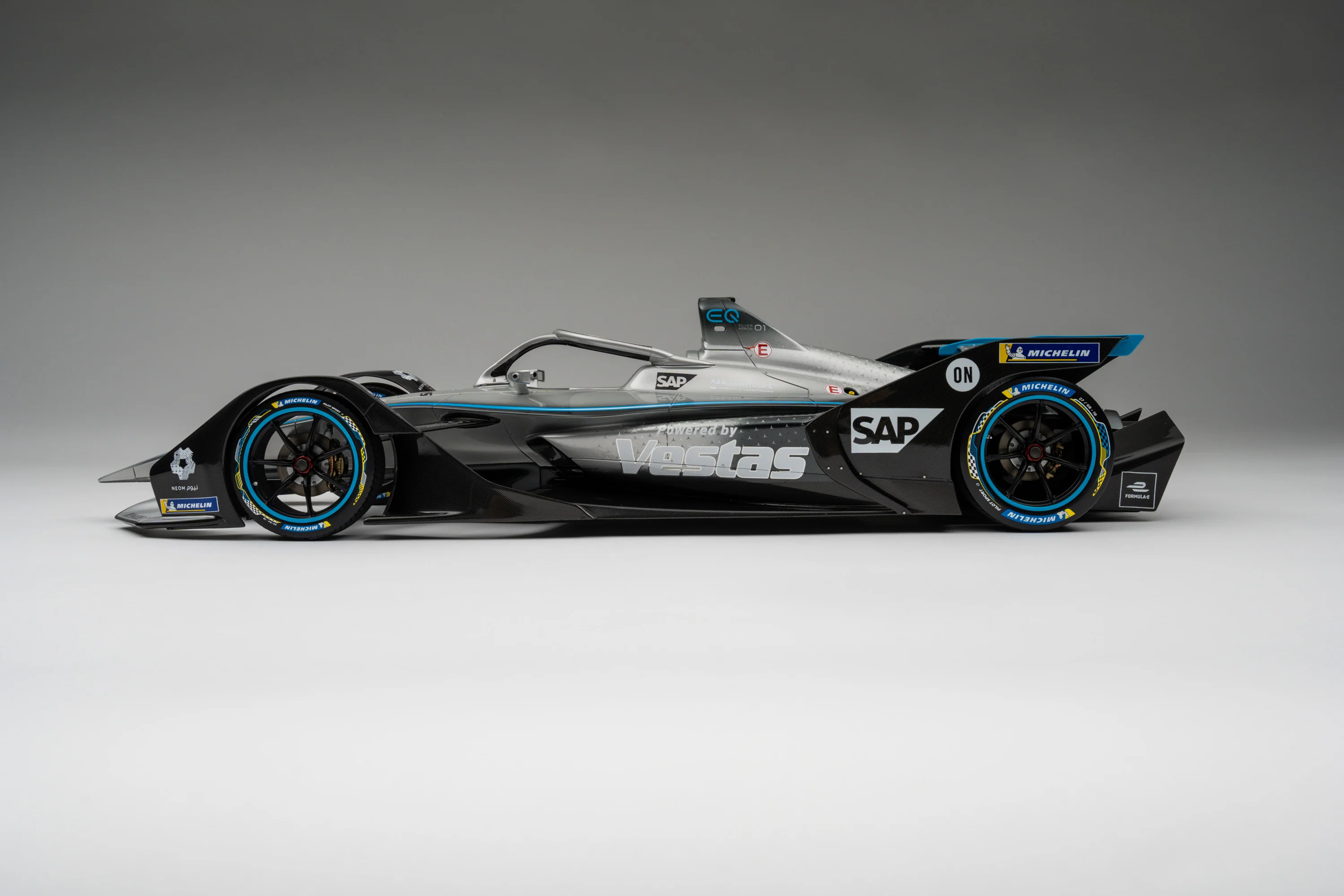 Mercedes-Benz EQ Silver Arrow 01 (2019) - Gen2 Season 6 - Image 13