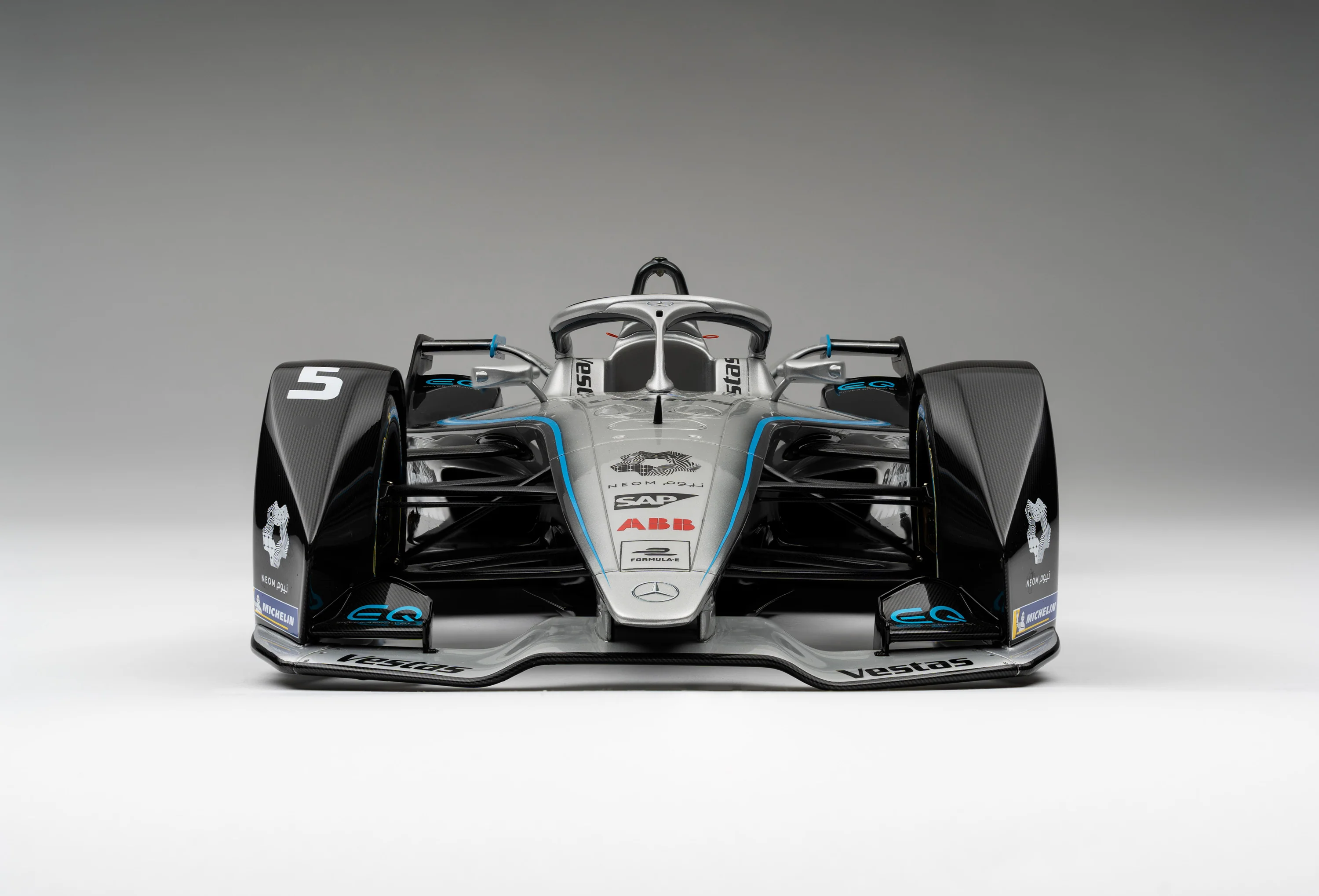 Mercedes-Benz EQ Silver Arrow 01 (2019) - Gen2 Season 6 - Image 5