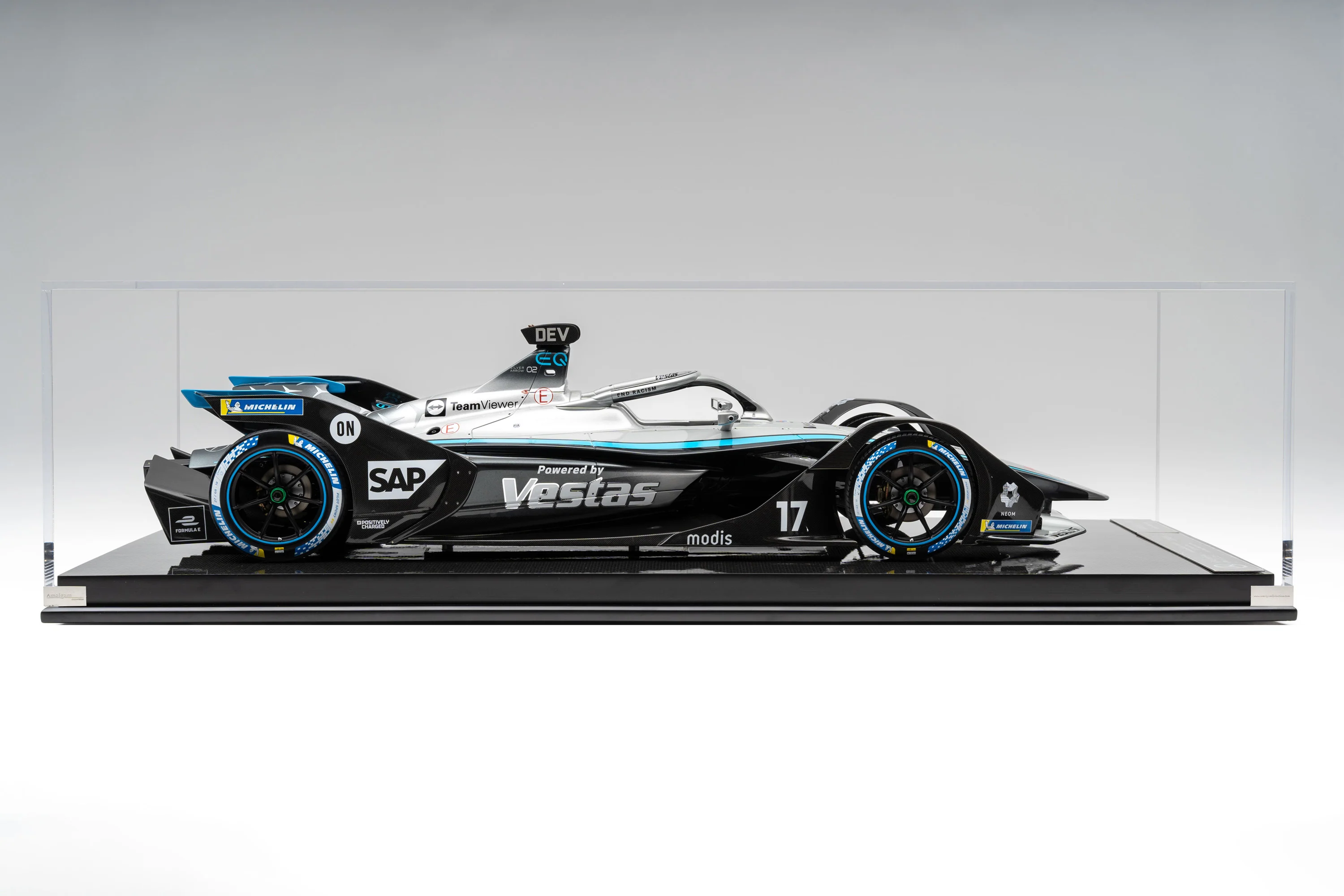 Mercedes-EQ Silver Arrow 02 (2020-21) - Gen2 Season 7 - Image 13
