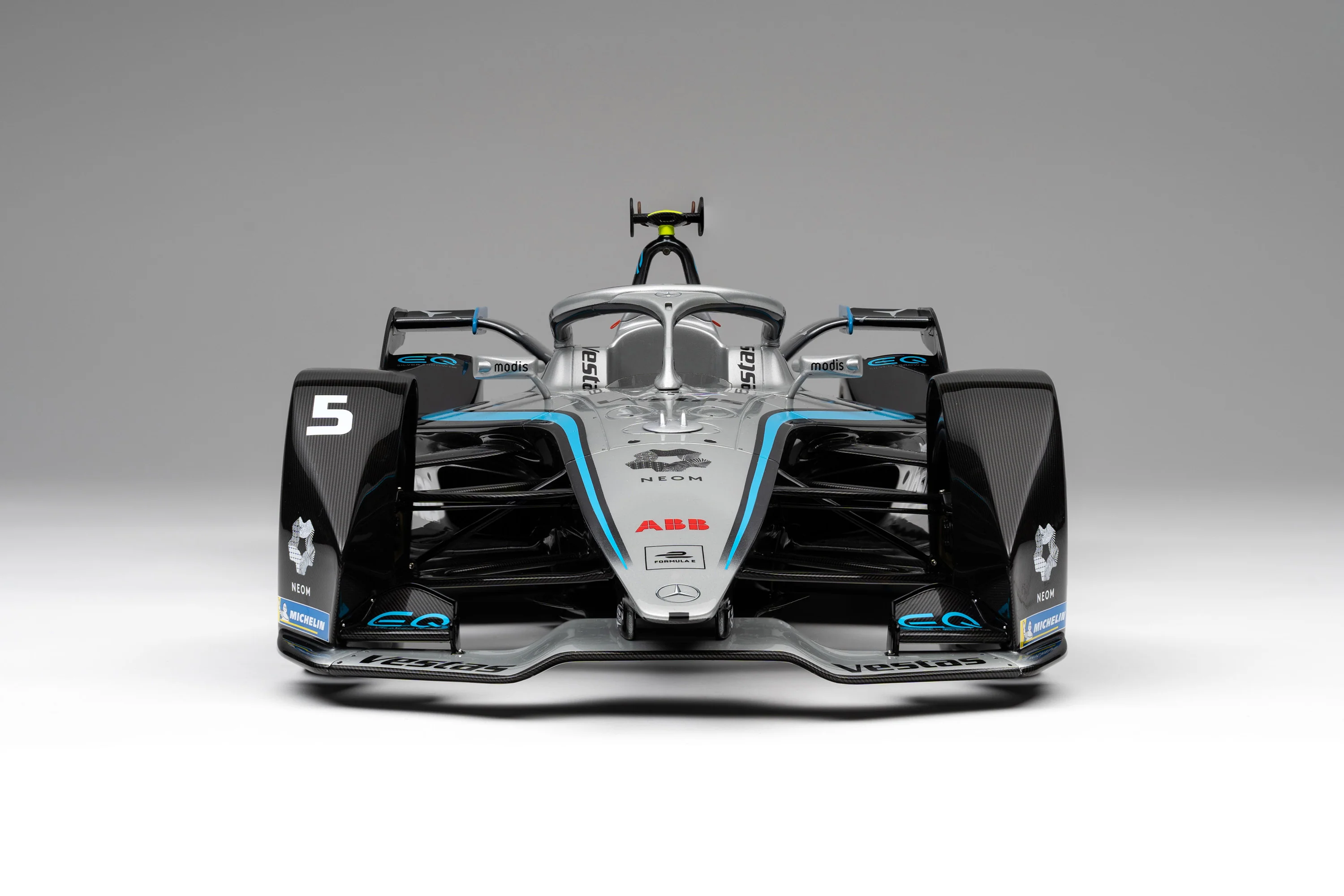 Mercedes-EQ Silver Arrow 02 (2020-21) - Gen2 Season 7 - Image 16