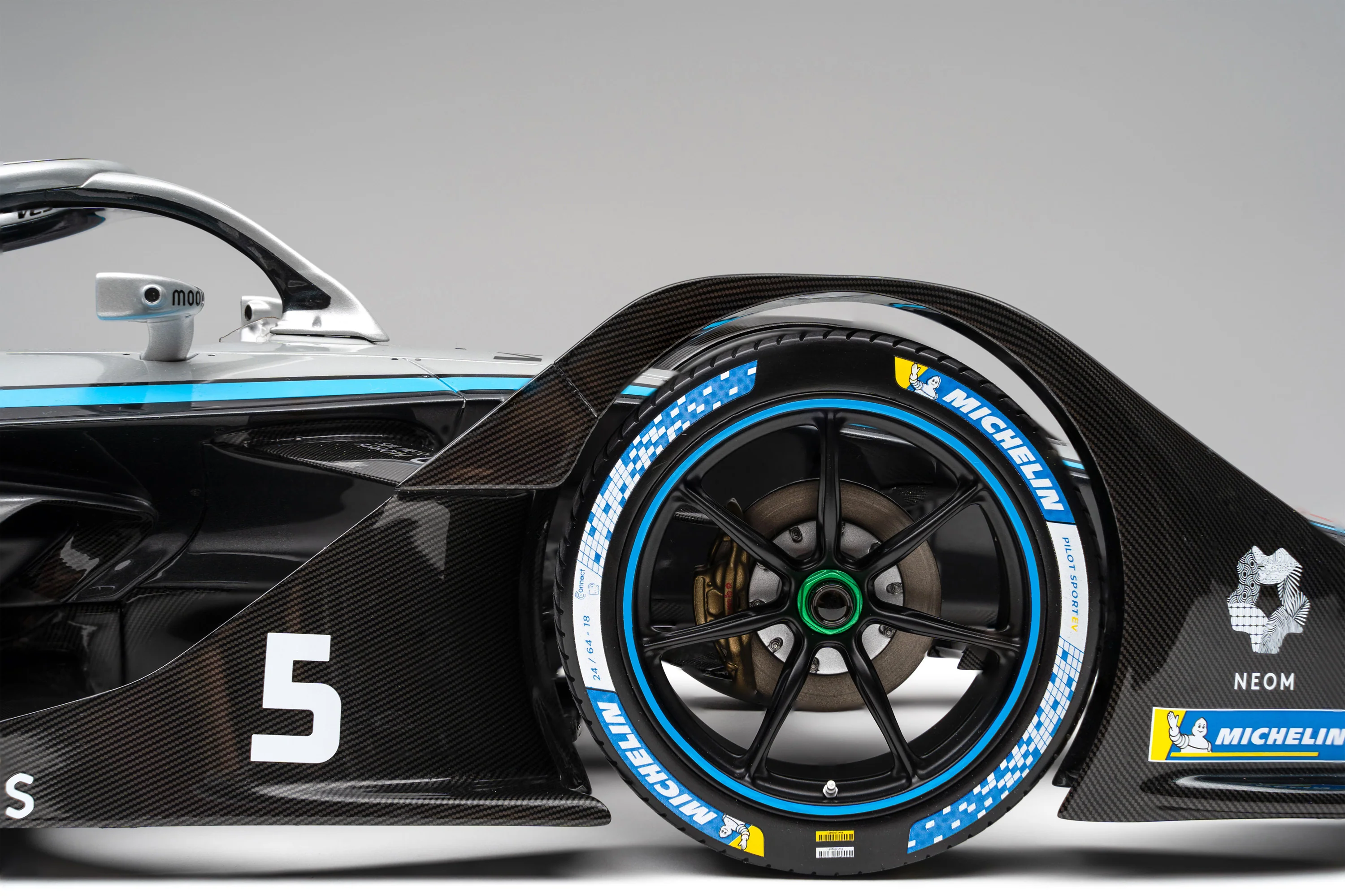 Mercedes-EQ Silver Arrow 02 (2020-21) - Gen2 Season 7 - Image 23