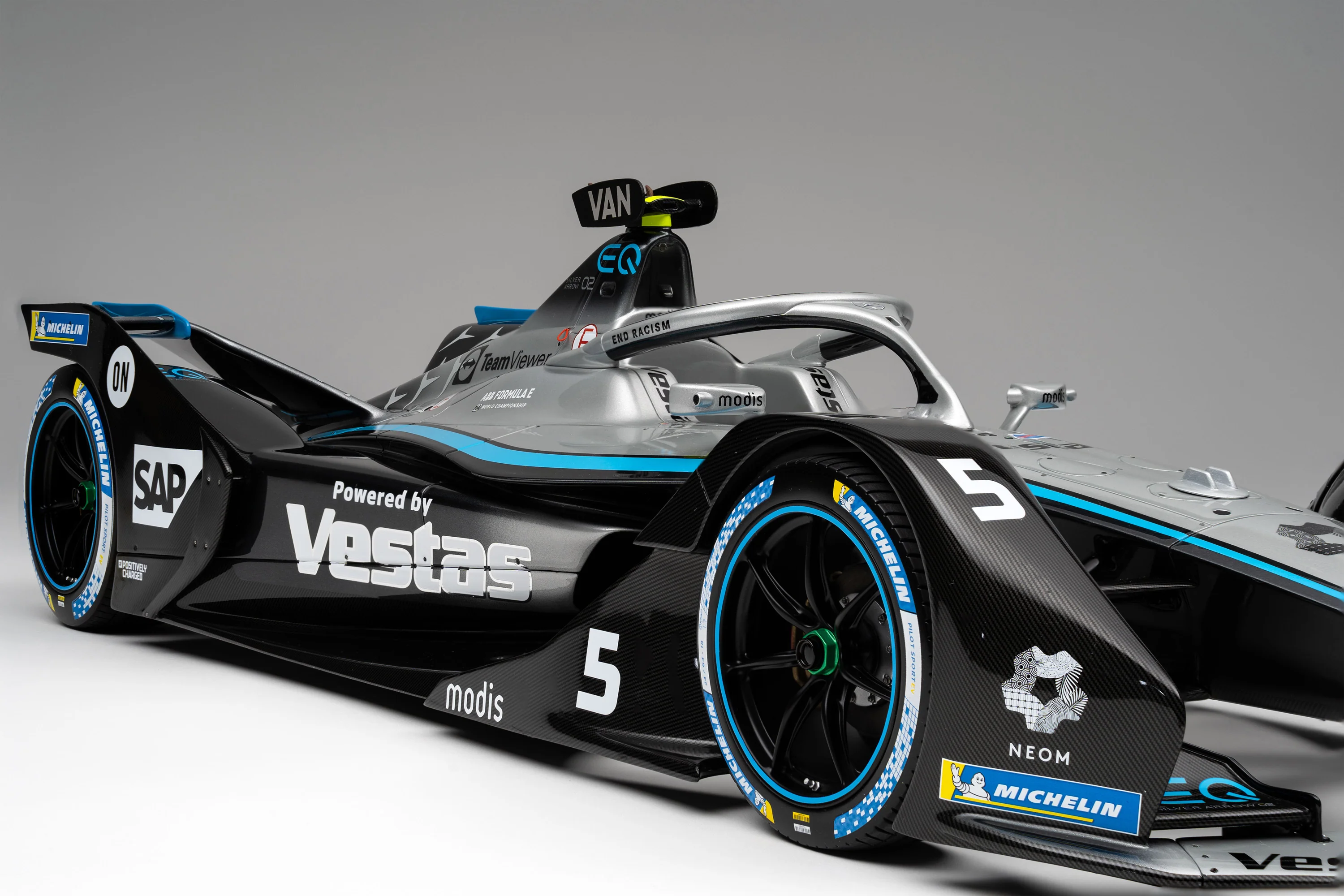 Mercedes-EQ Silver Arrow 02 (2020-21) - Gen2 Season 7 - Image 24