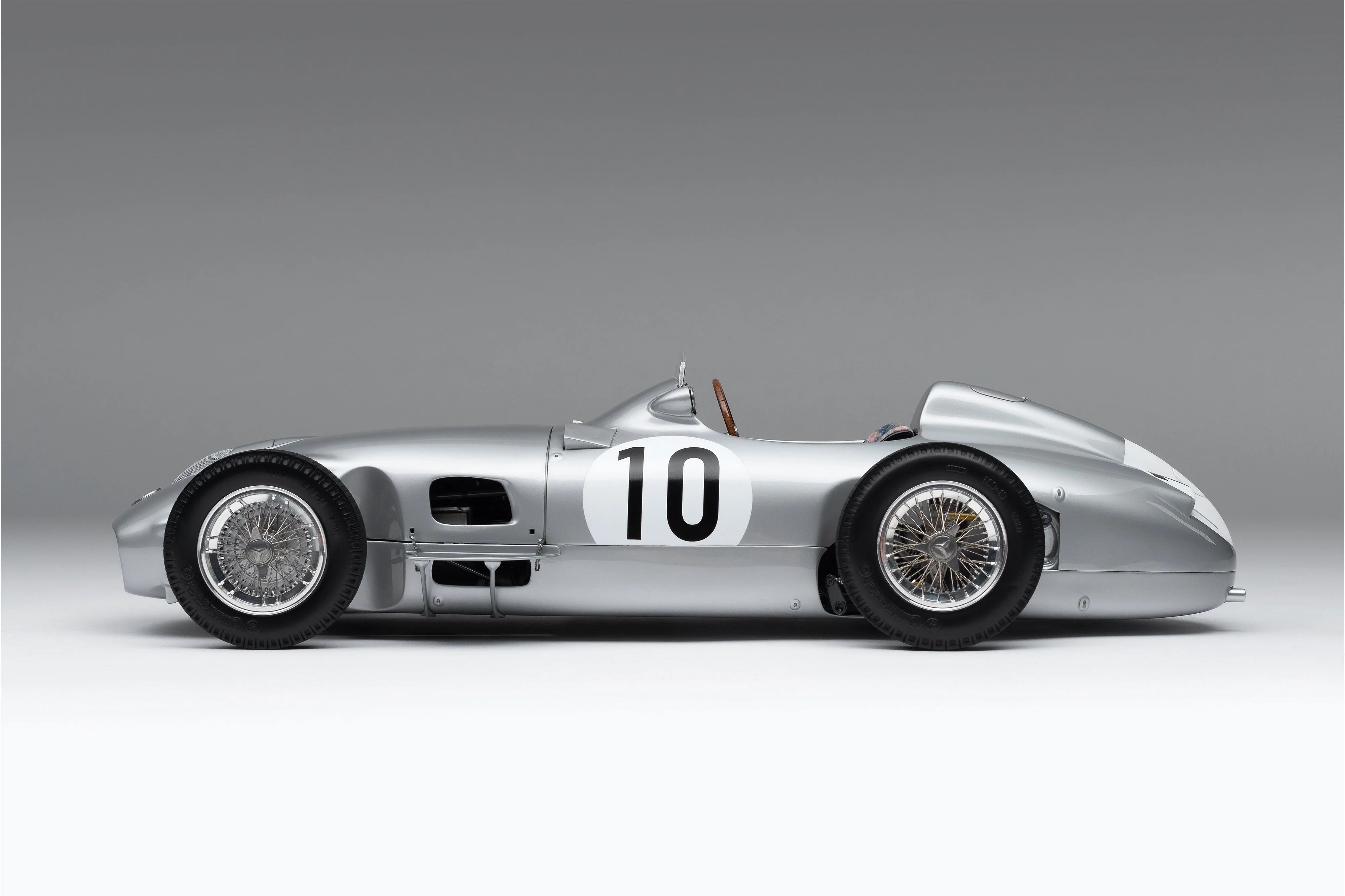 Mercedes-Benz W196 Monoposto - 1955 British Grand Prix - Image 7