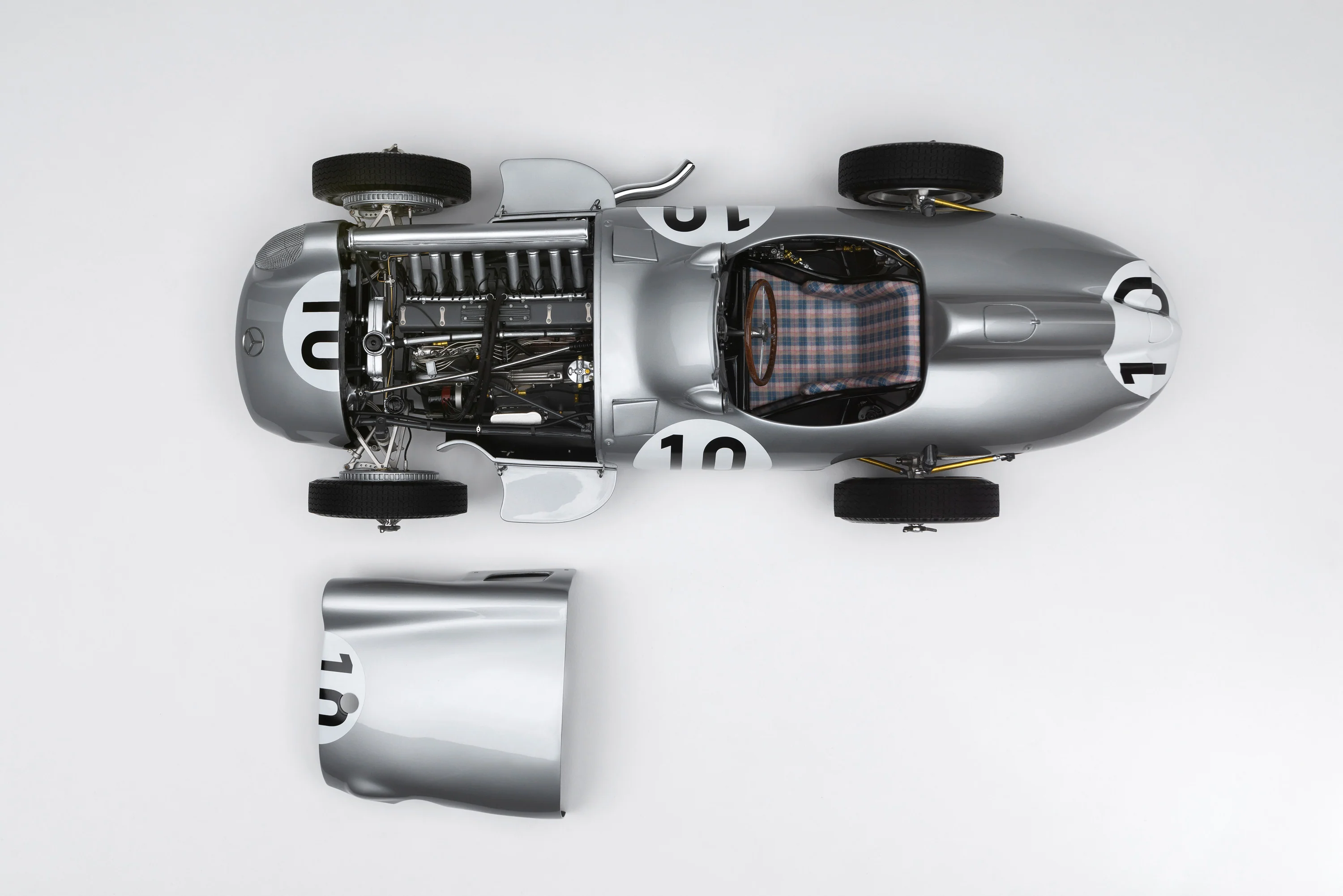 Mercedes-Benz W196 Monoposto - 1955 British Grand Prix - Fangio - Race Weathered - Image 5