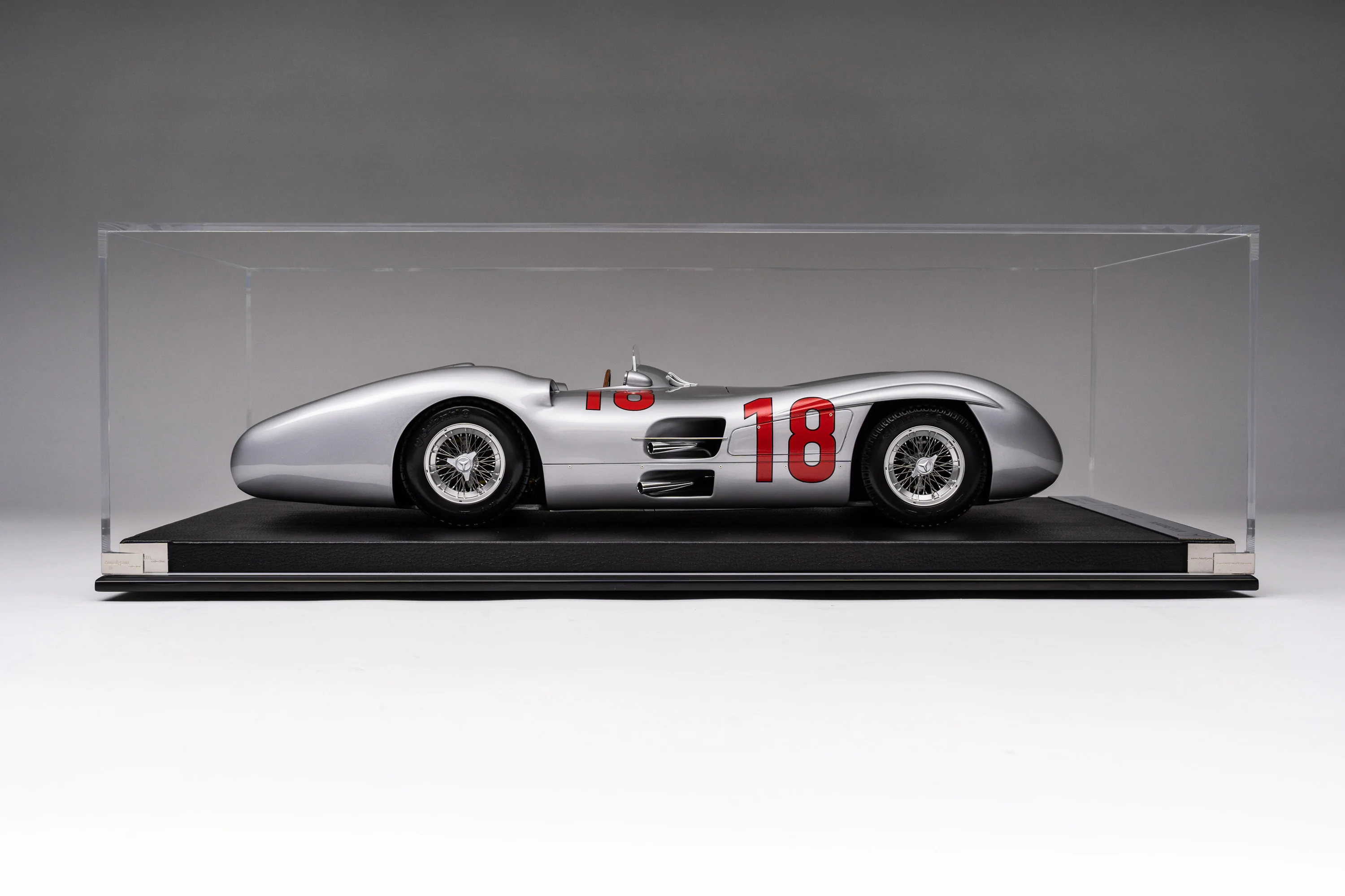 Mercedes-Benz W196 Streamliner - 1954 French Grand Prix Winner - Image 19