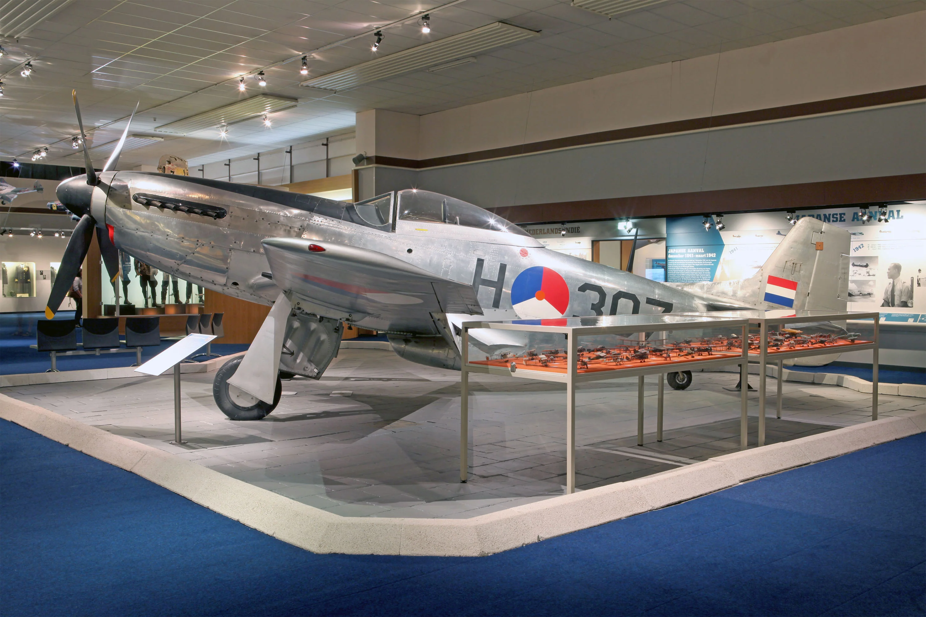 P-51 Mustang - Image 6