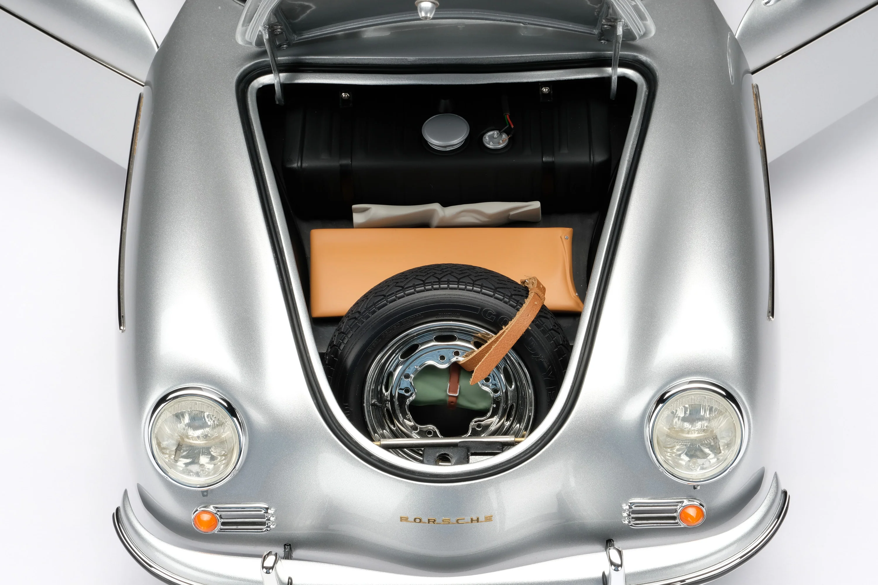 Porsche 356 A Speedster (1955) - Image 9