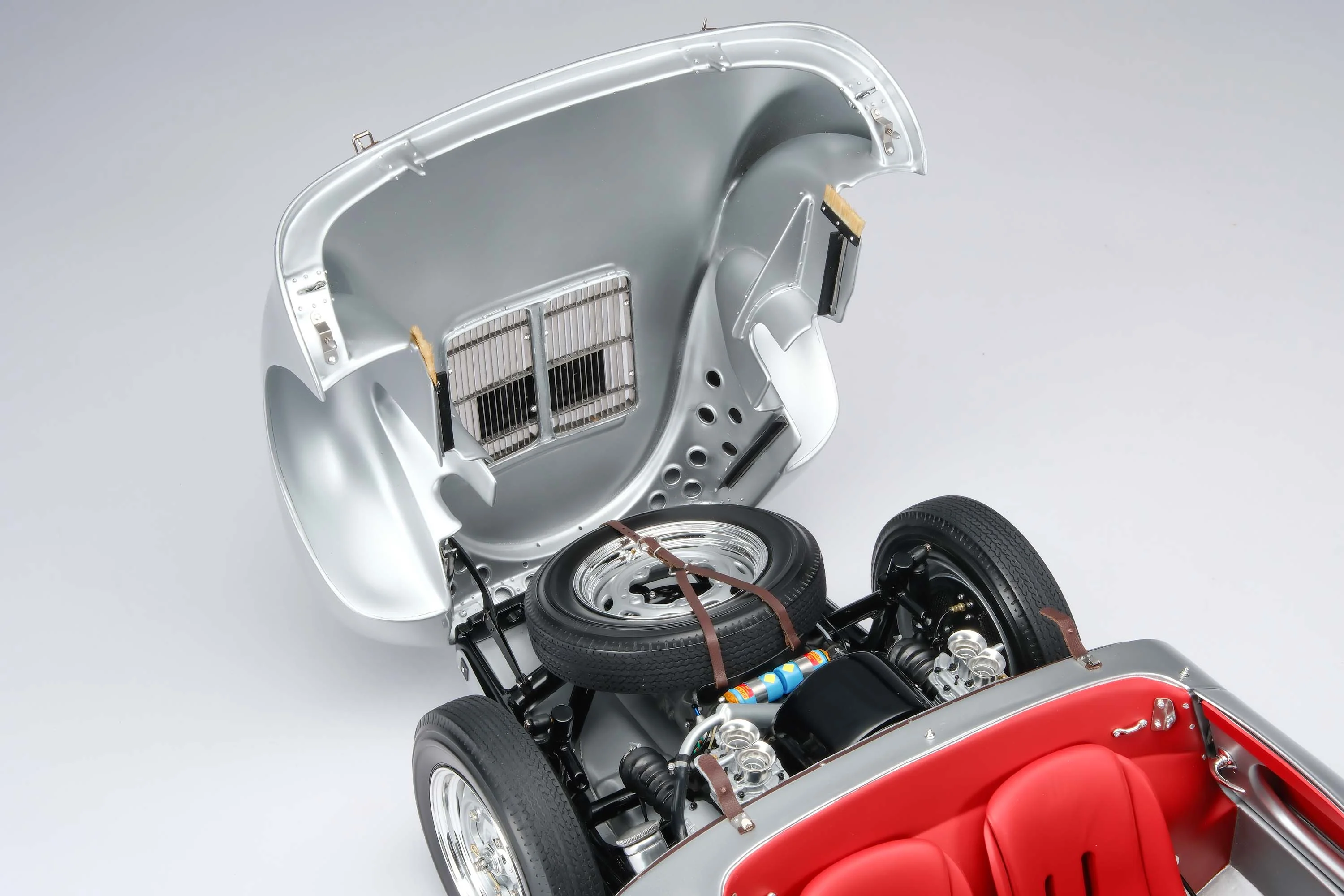 Porsche 550 RS Spyder 'Little Bastard' (1955) James Dean Figure Edition - Image 24
