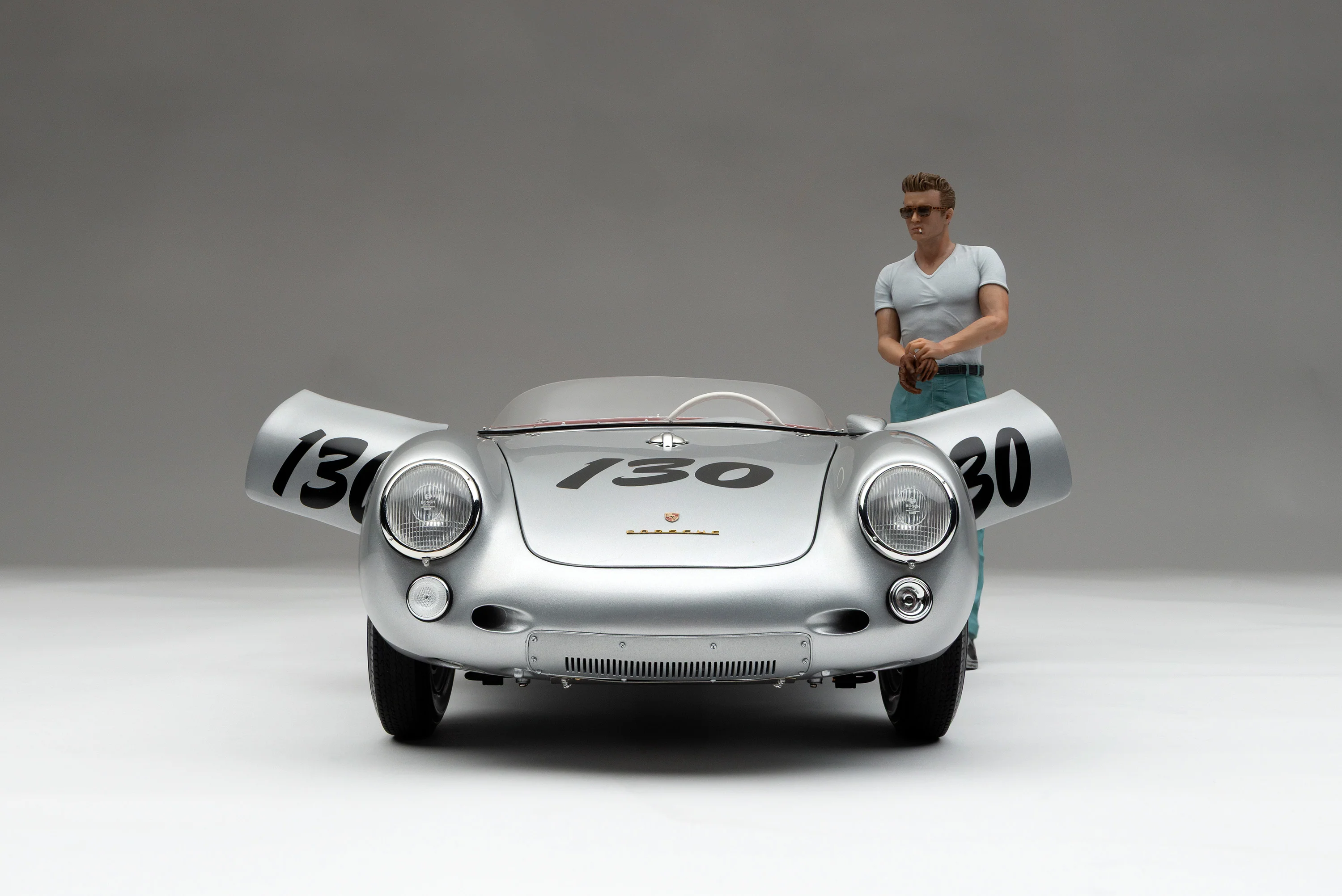 Porsche 550 RS Spyder 'Little Bastard' (1955) James Dean Figure Edition - Image 8