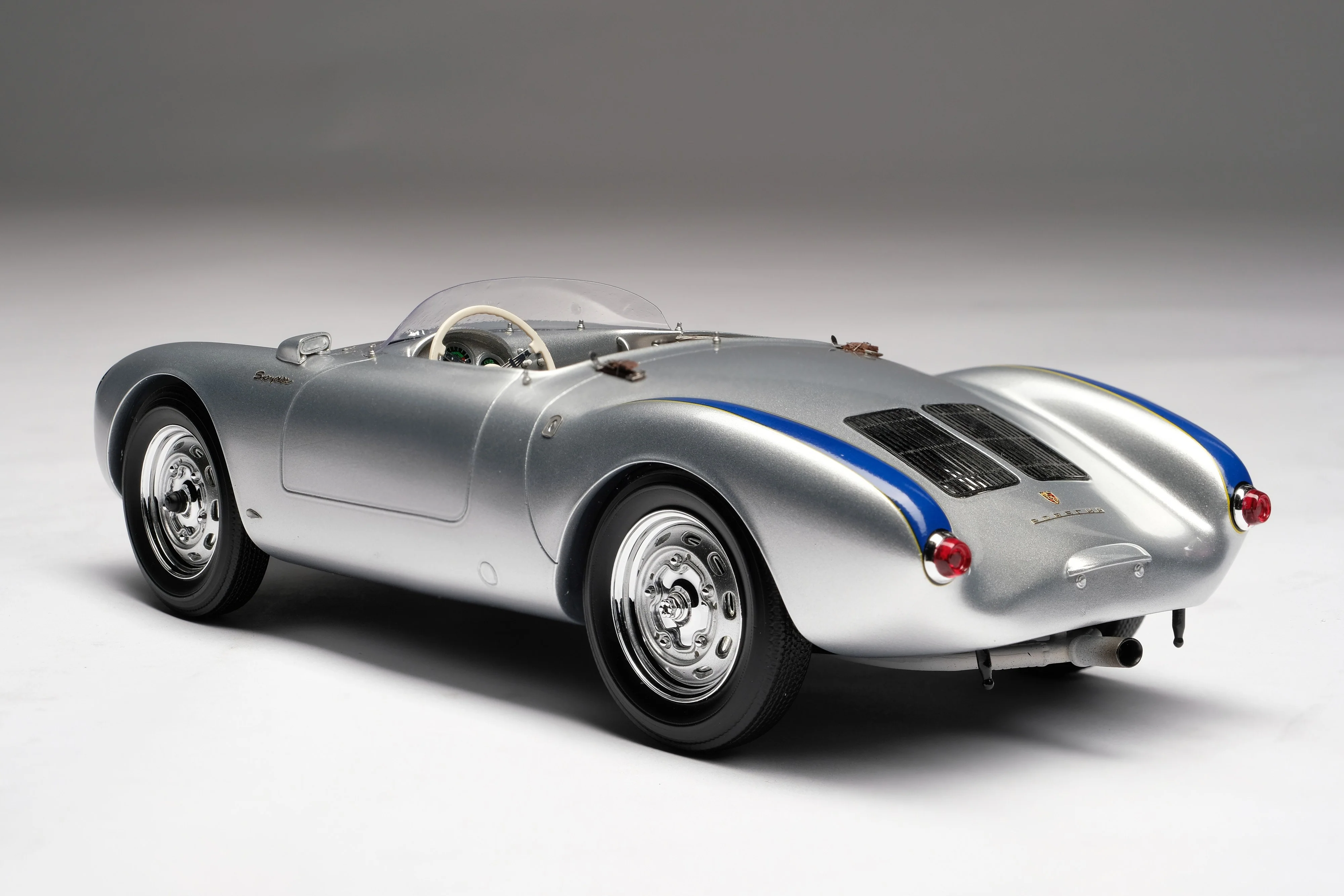 Porsche 550 RS Spyder - Image 11