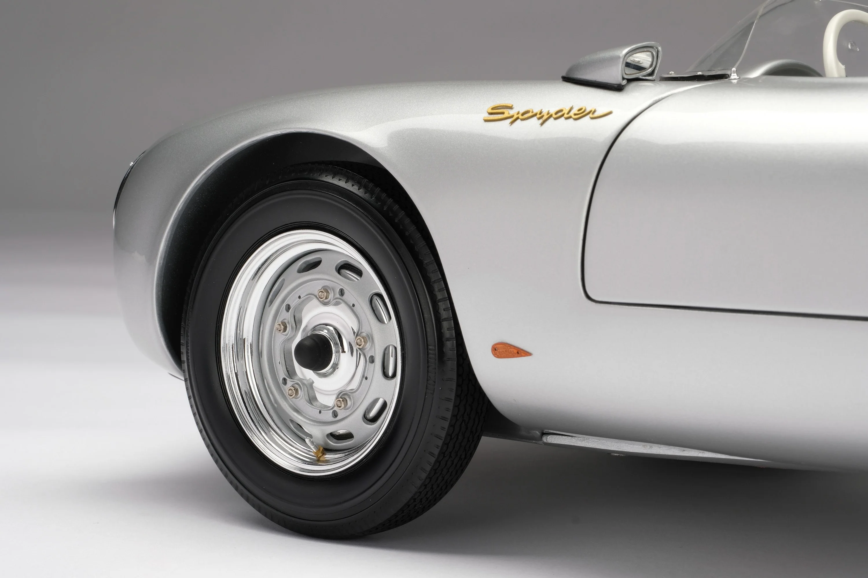 Porsche 550 RS Spyder - Image 18