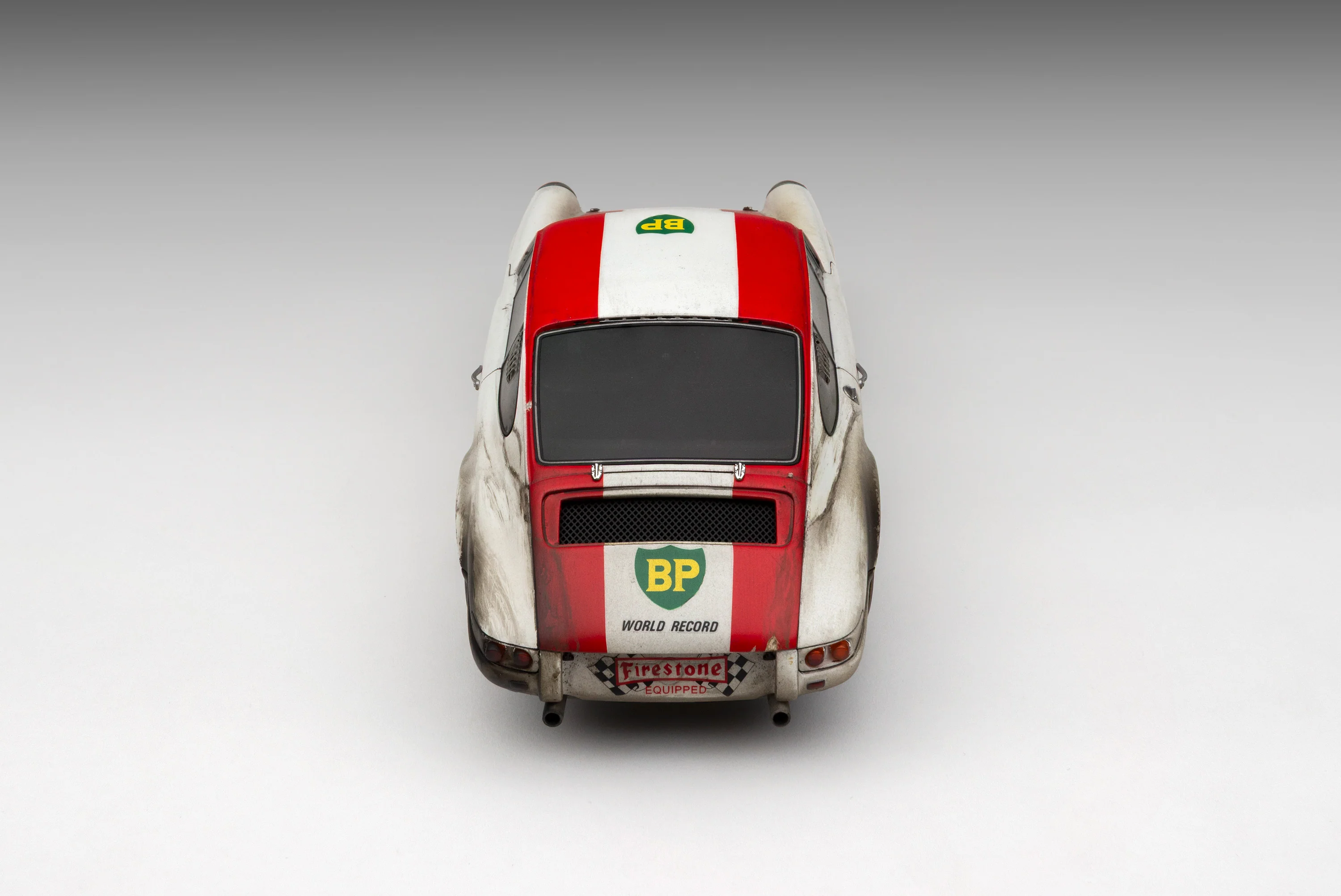 Porsche 911 R - 1967 BP World Record - Race Weathered - Image 14