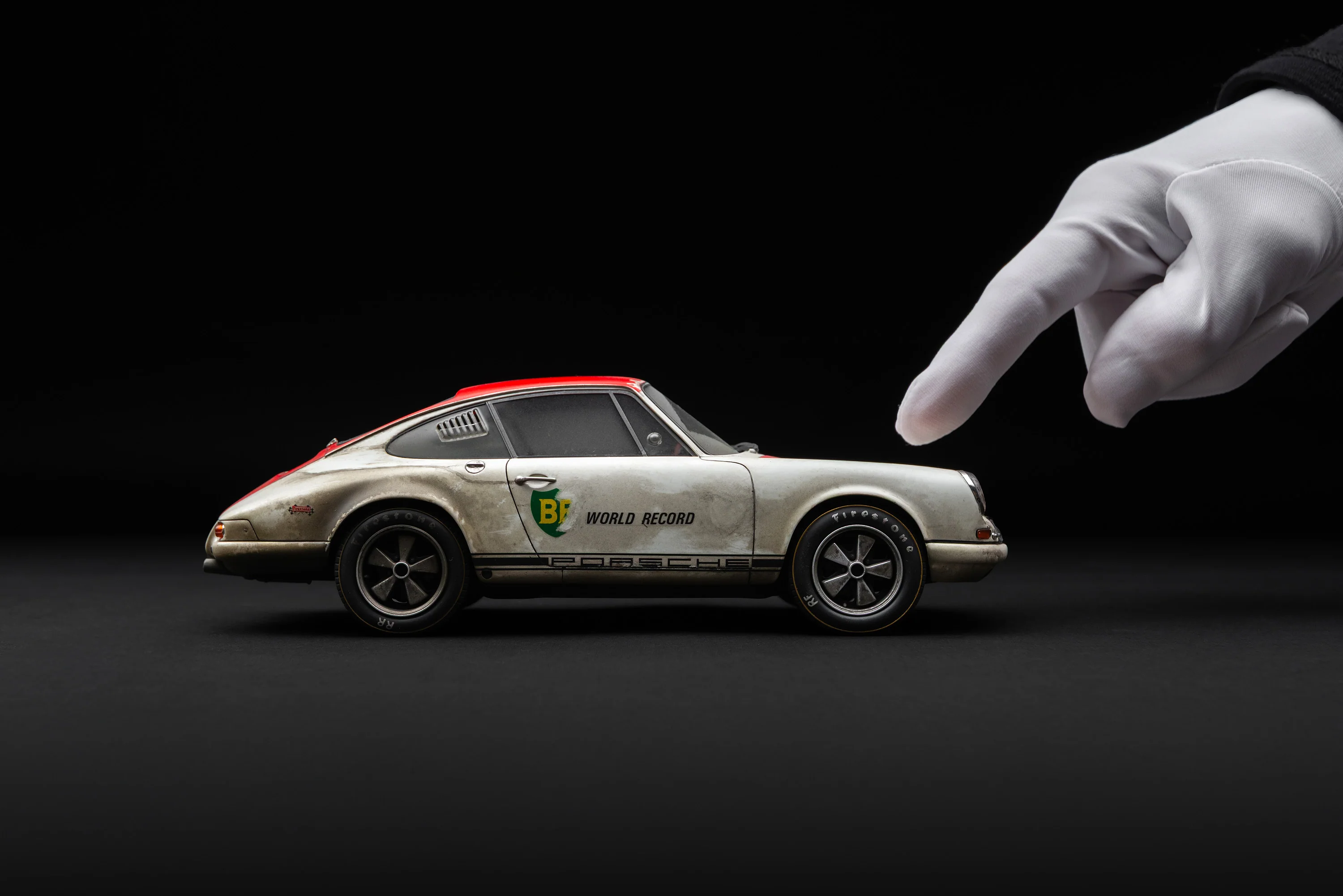 Porsche 911 R - 1967 BP World Record - Race Weathered - Image 3