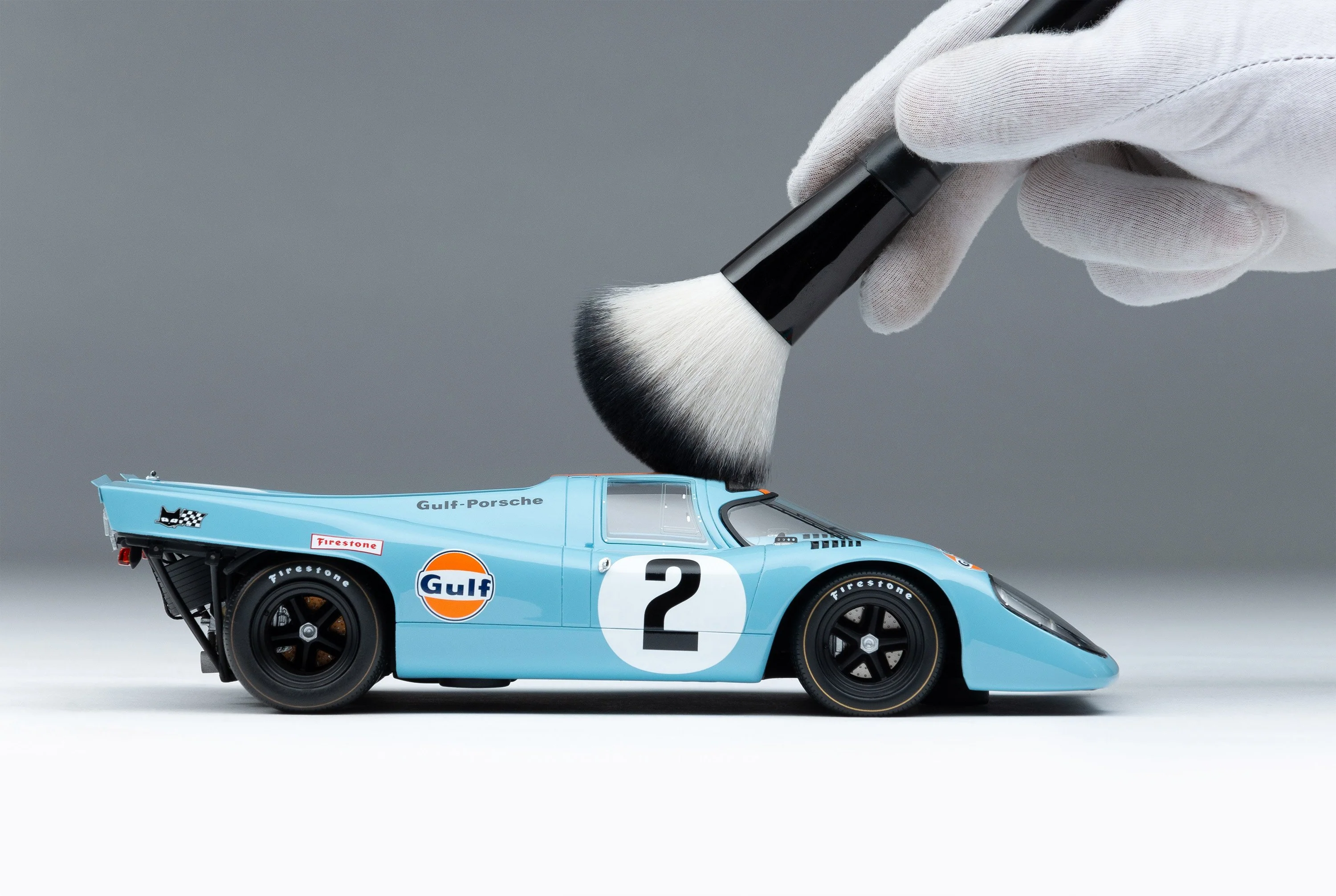 Porsche 917K - 1970 Daytona Winner - Gulf Livery - Image 3