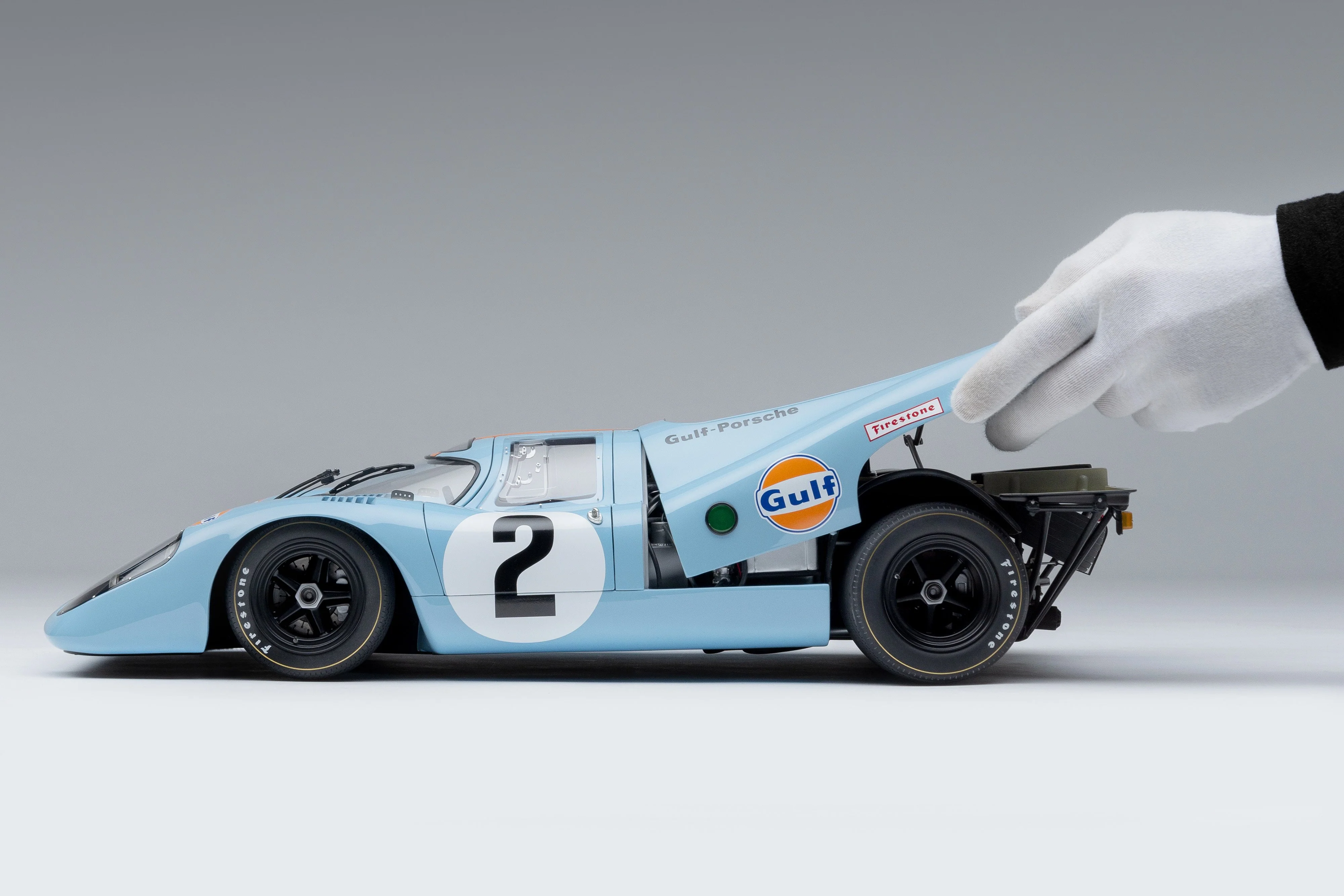 Porsche 917K - 1970 Daytona Winner - Gulf Livery - Image 4