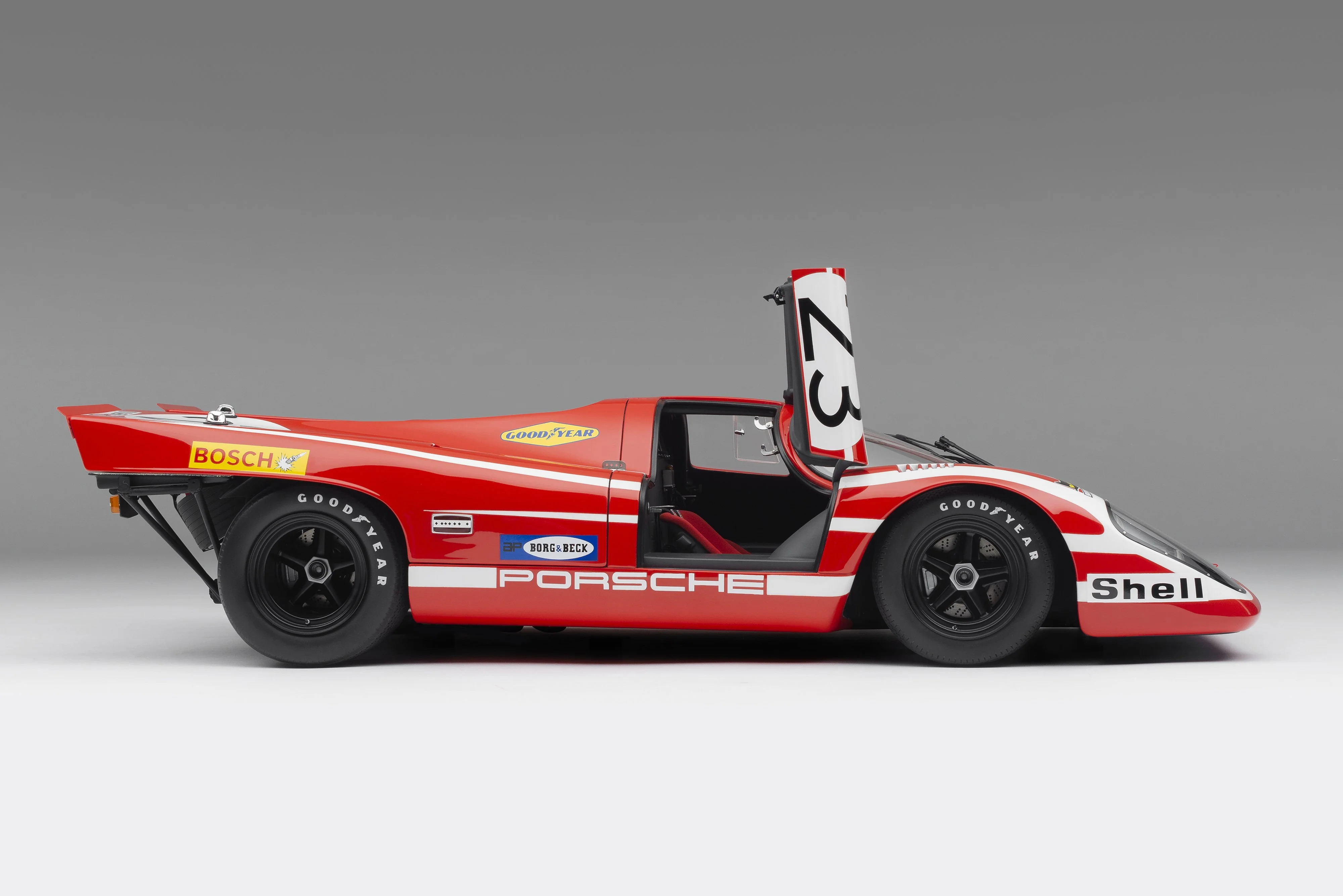 Porsche 917K - 1970 Le Mans Winner - Salzburg Livery - Image 12