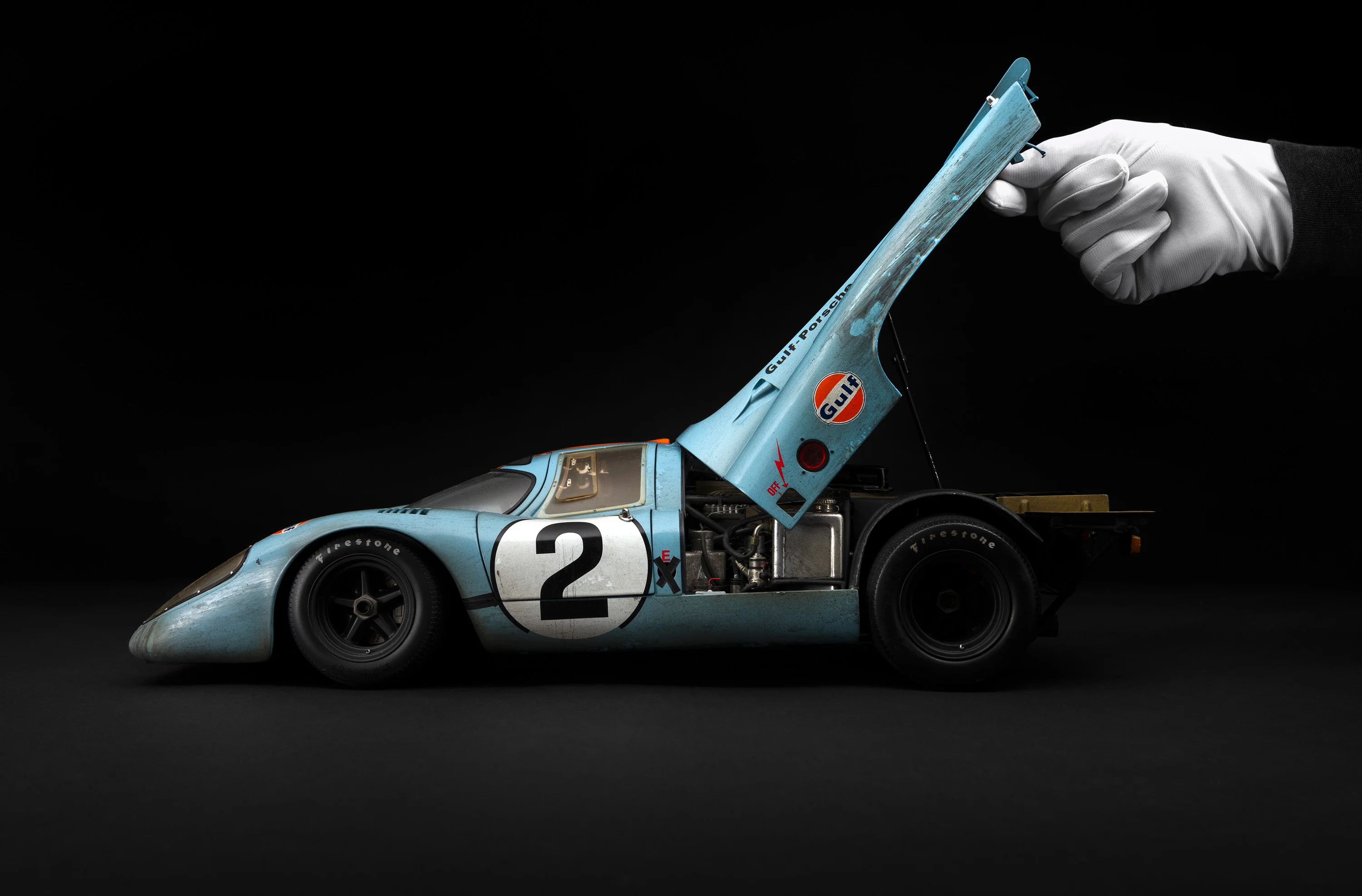 Porsche 917K - 1971 Daytona Winner - Gulf Livery - Race Weathered - Image 15